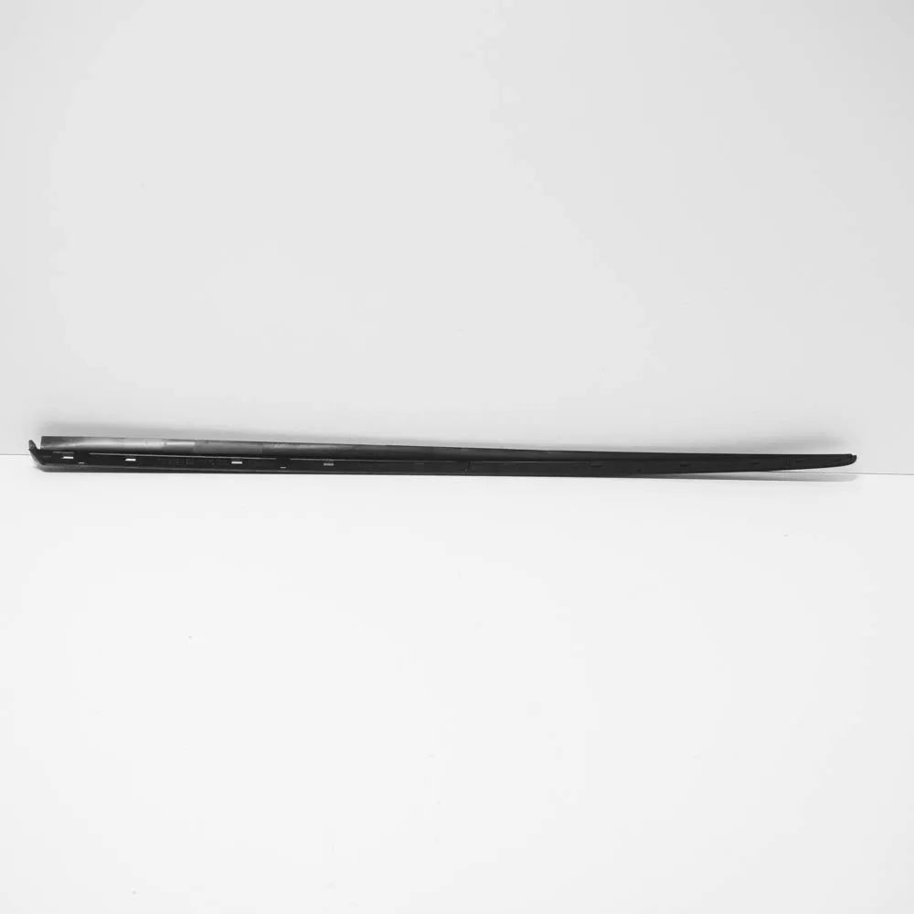 NEW AUDI A3 8V FRONT WINDSCREEN RIGHT DEFLECTOR STRIP 8V5854328A9B9 ORIGINAL