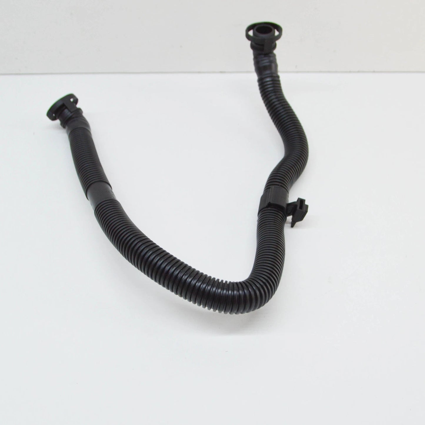 NEW VOLKSWAGEN TRANSPORTER T5 SECONDARY AIR PUMP HOSE 06A131127AB
