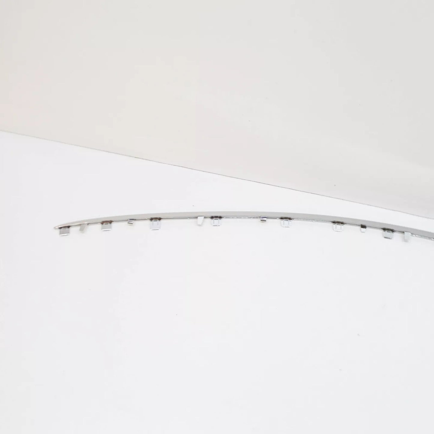 NEW MB CLS C257 FRONT BUMPER LOWER CENTER TRIM MOLDING A2578859803 ORIGINAL