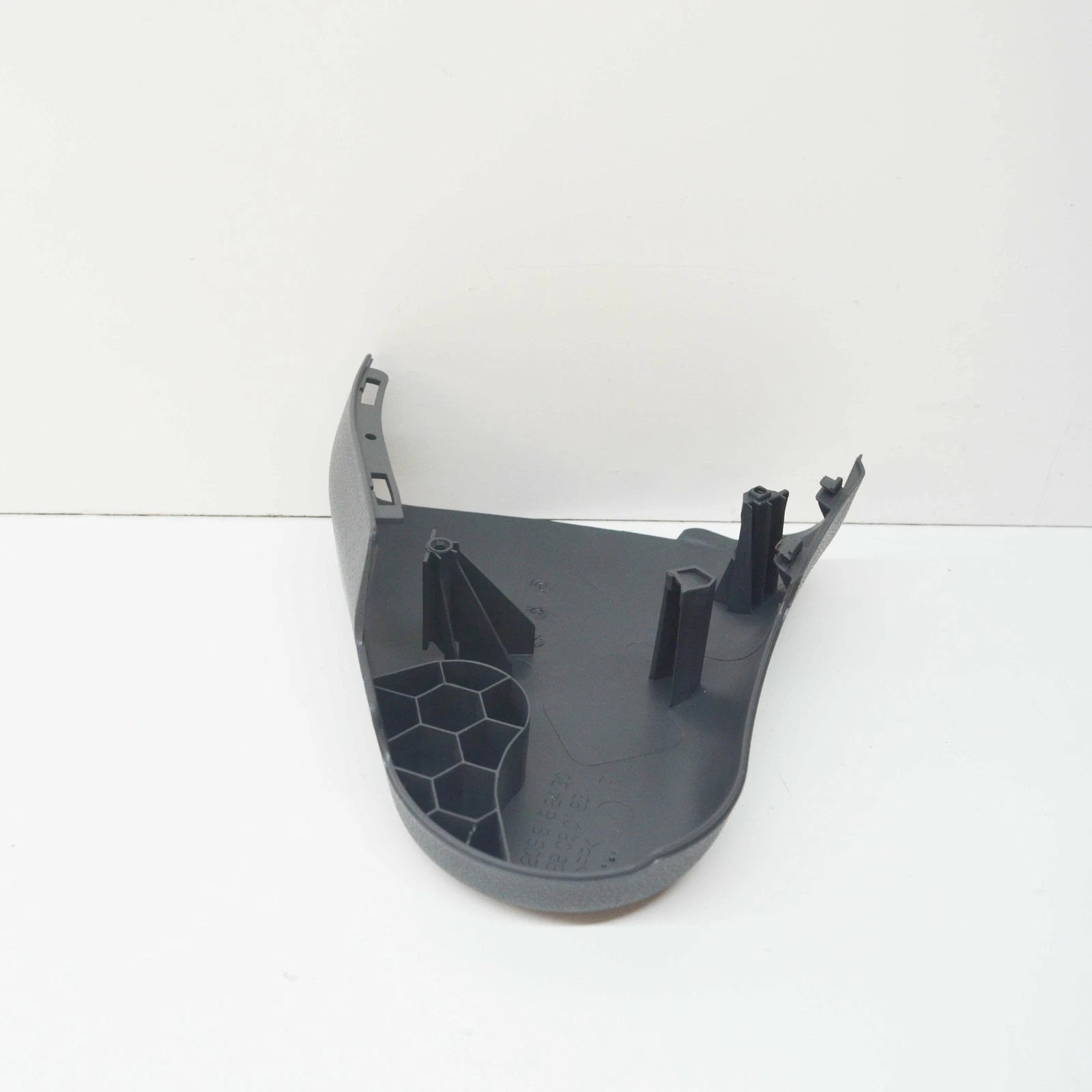 NEW MB C W203 FRONT SEAT OUTSIDE TOP RIGHT COVER A2099182430649B51 ORIGINAL