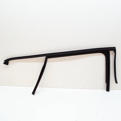NEW MERCEDES-BENZ A W176 REAR RIGHT DOOR WINDOW GUIDE RAIL A1767351200