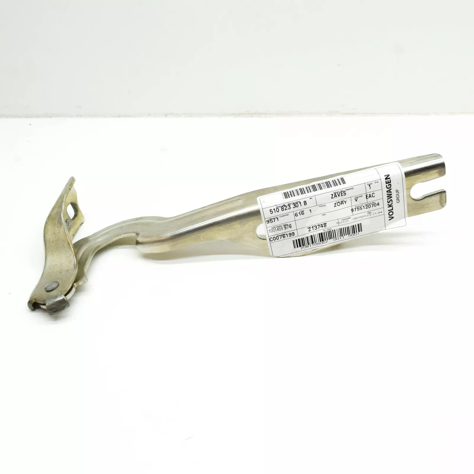 NEW VW GOLF SPORTSVAN AM FRONT LEFT HOOD HINGE 510823301B ORIGINAL