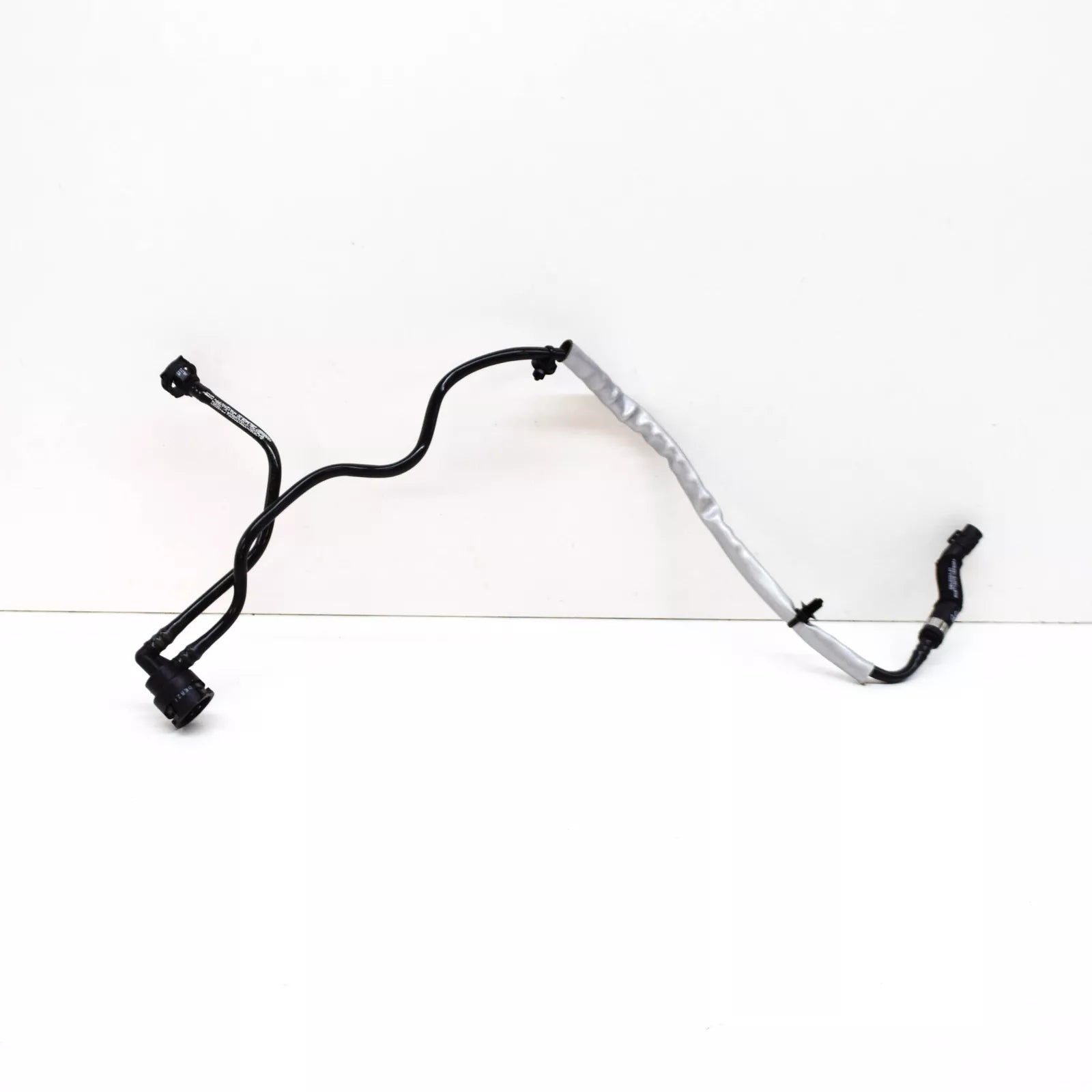 NEW MERCEDES-BENZ GLC X253 VENT LINE HOSE PIPE 2.0 P 155KW A2535013700 2016