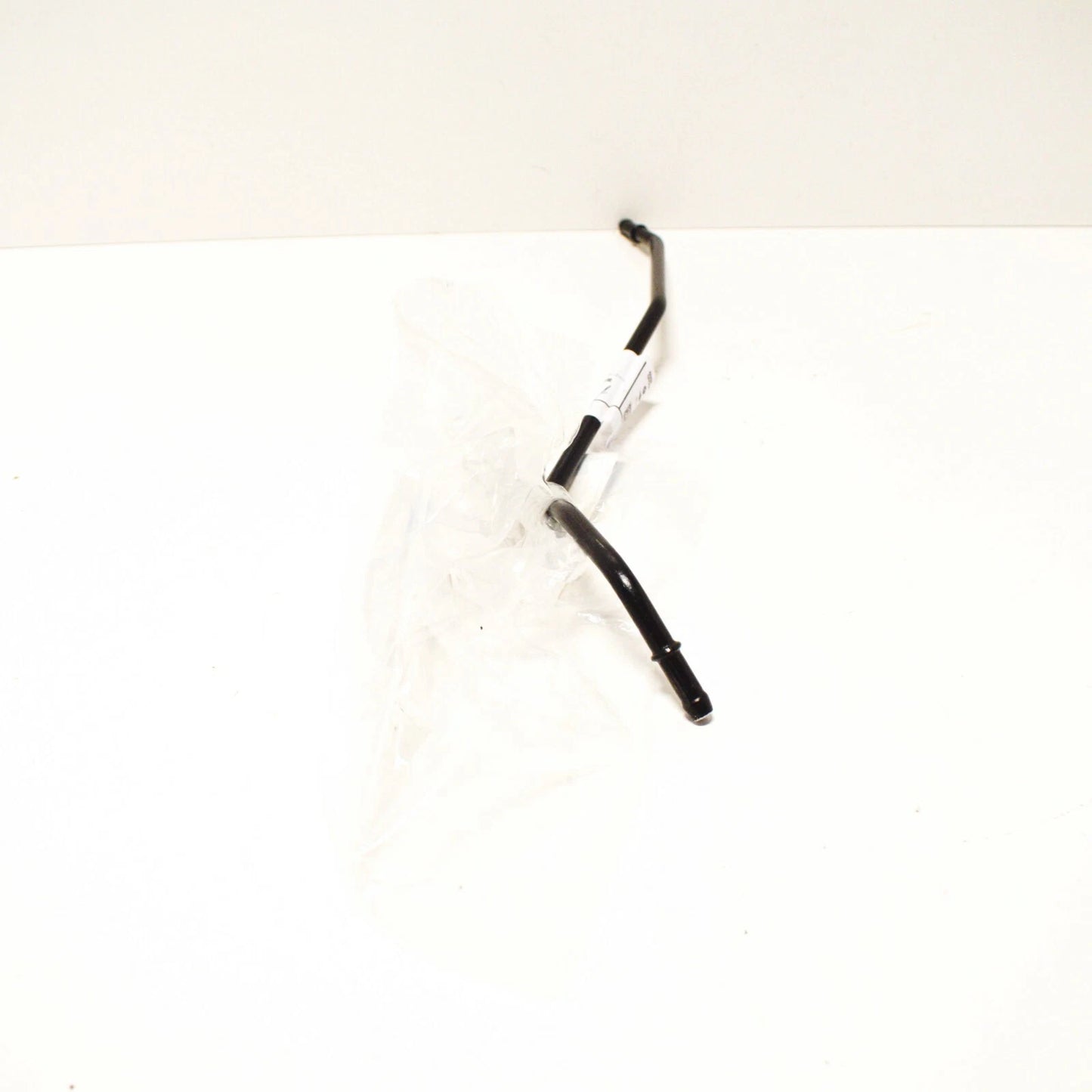 NEW BMW 3 E36 FUEL FEED LINE PIPE 16121182864 316 I 16121182864 ORIGINAL