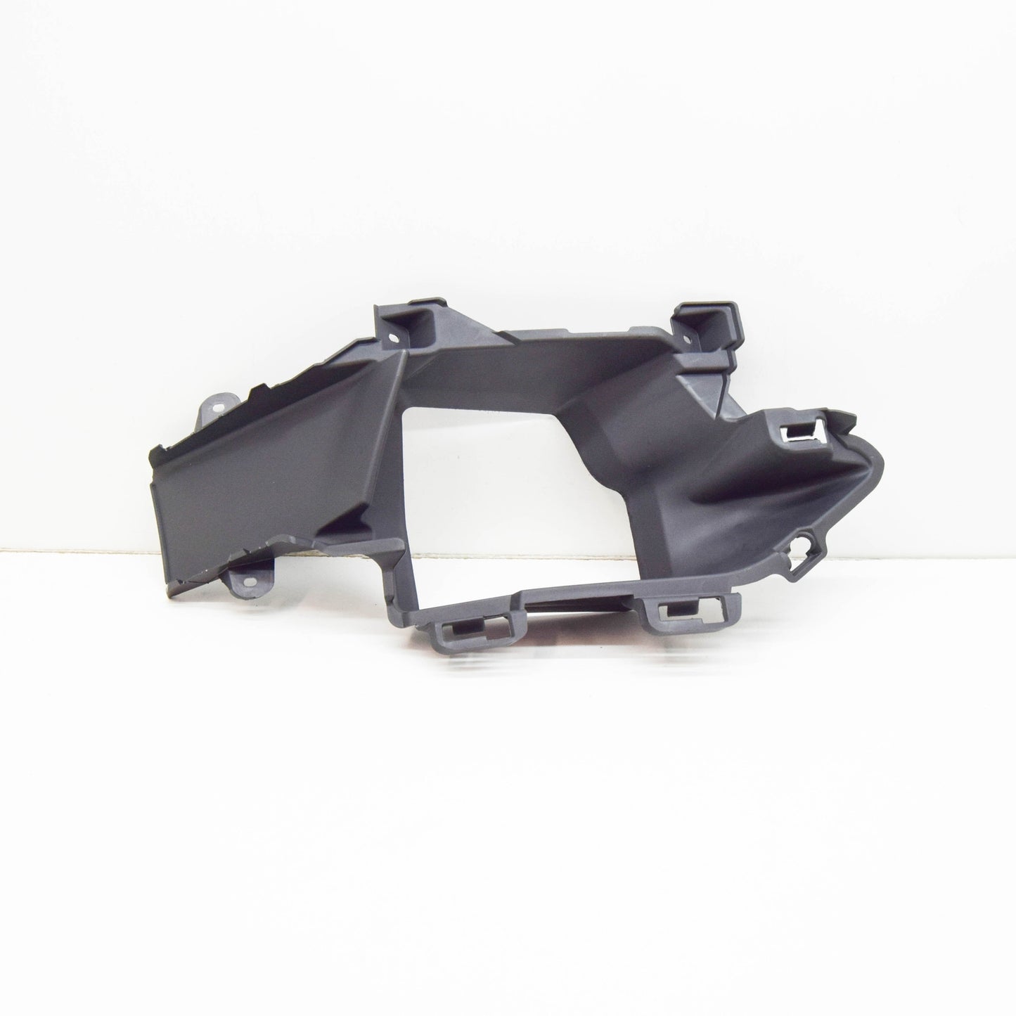 NEW VOLKSWAGEN GOLF MK7 R FRONT RIGHT CLOSING ELEMENT 5G0853950M9B9 ORIGINAL