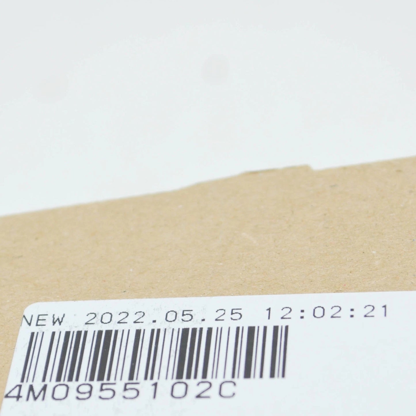 NEW AUDI Q7 4M FRONT RIGHT HEADLIGHT WASHER CYLINDER 4M0955102C ORIGINAL