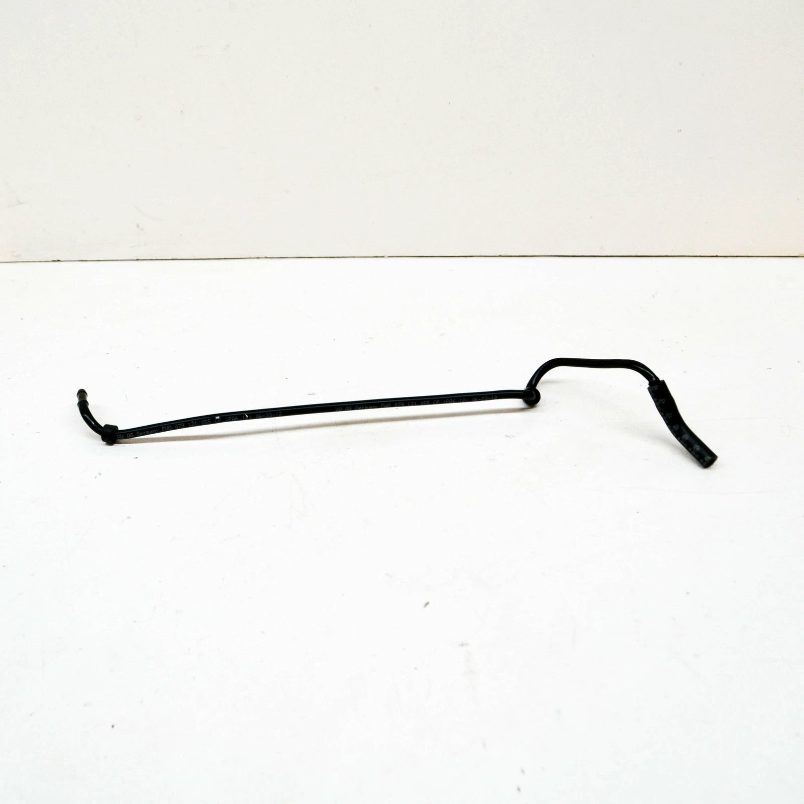 NEW AUDI A7 SPORTBACK 4G LEFT VACUUM TUBE 079131055CP ORIGINAL