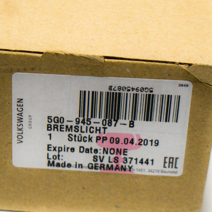 NEW VOLKSWAGEN GOLF MK6 ADDITIONAL BRAKE LIGHT 5G0945087B ORIGINAL