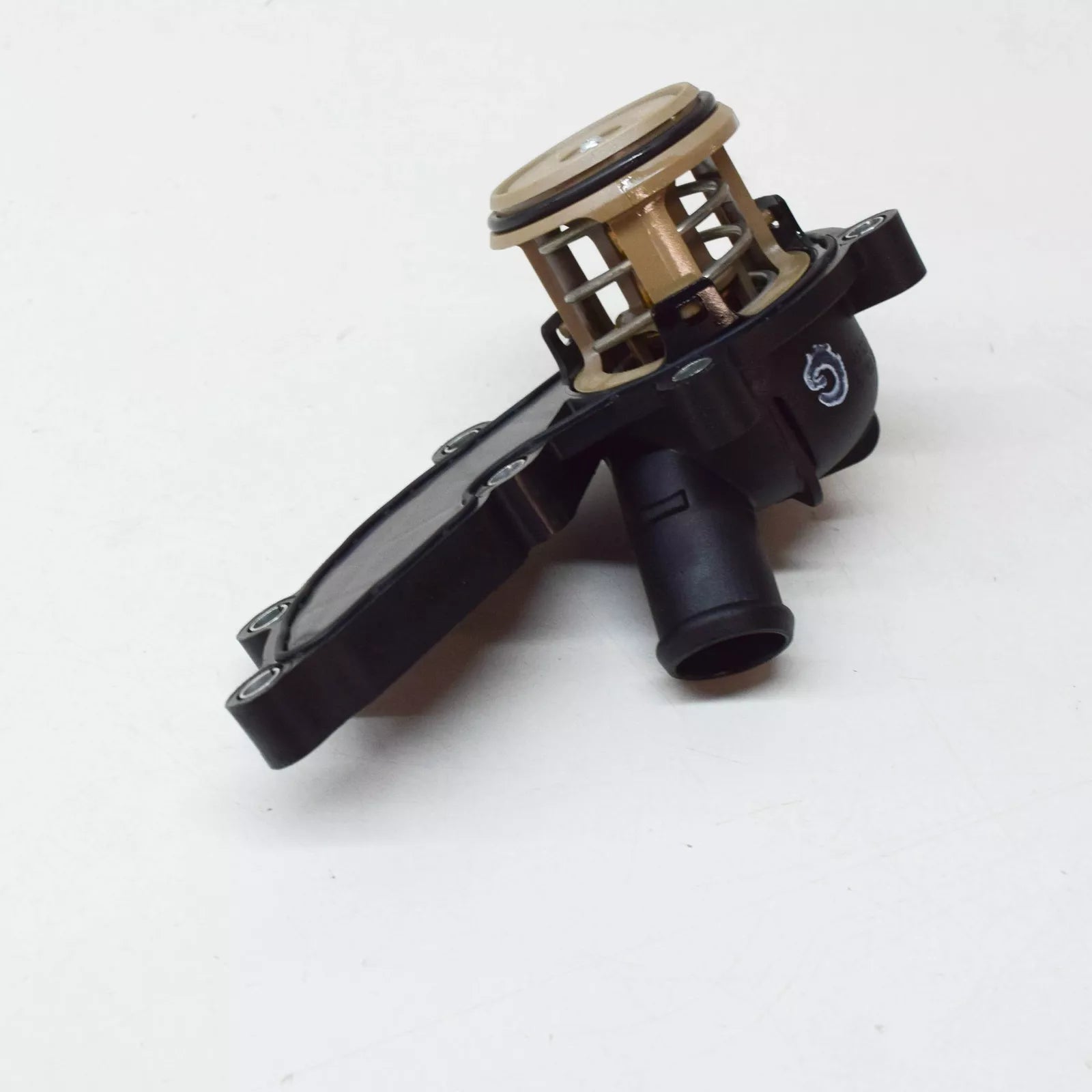 NEW AUDI A6 C7 COOLANT THERMOSTAT 06E121111G 3.0 TFSI