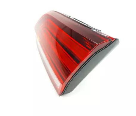 NEW VW GOLF MK7 VARIANT REAR RIGHT INNER TAILLIGHT 5G9945094H ORIGINAL