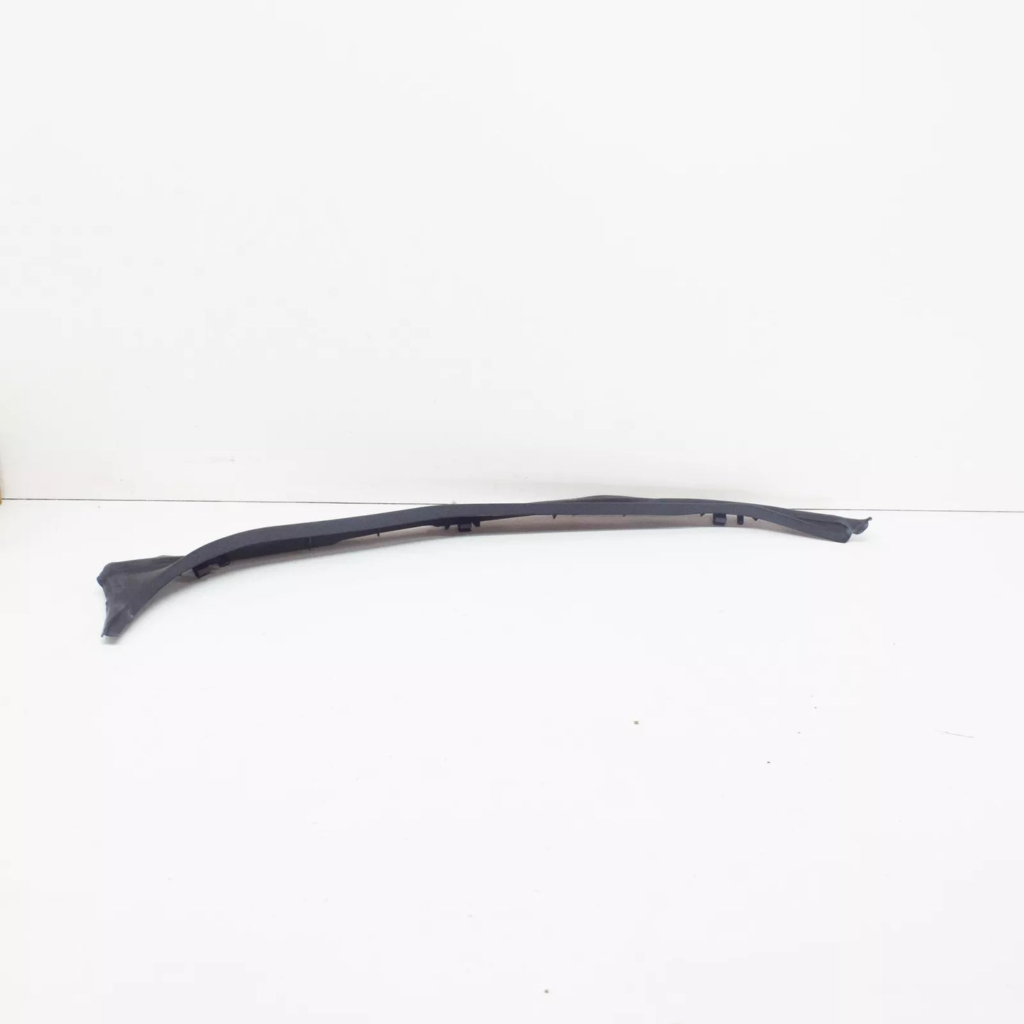 NEW MERCEDES-BENZ CL C215 FRONT LEFT DOOR REAR COVER MOLDING A2157280721