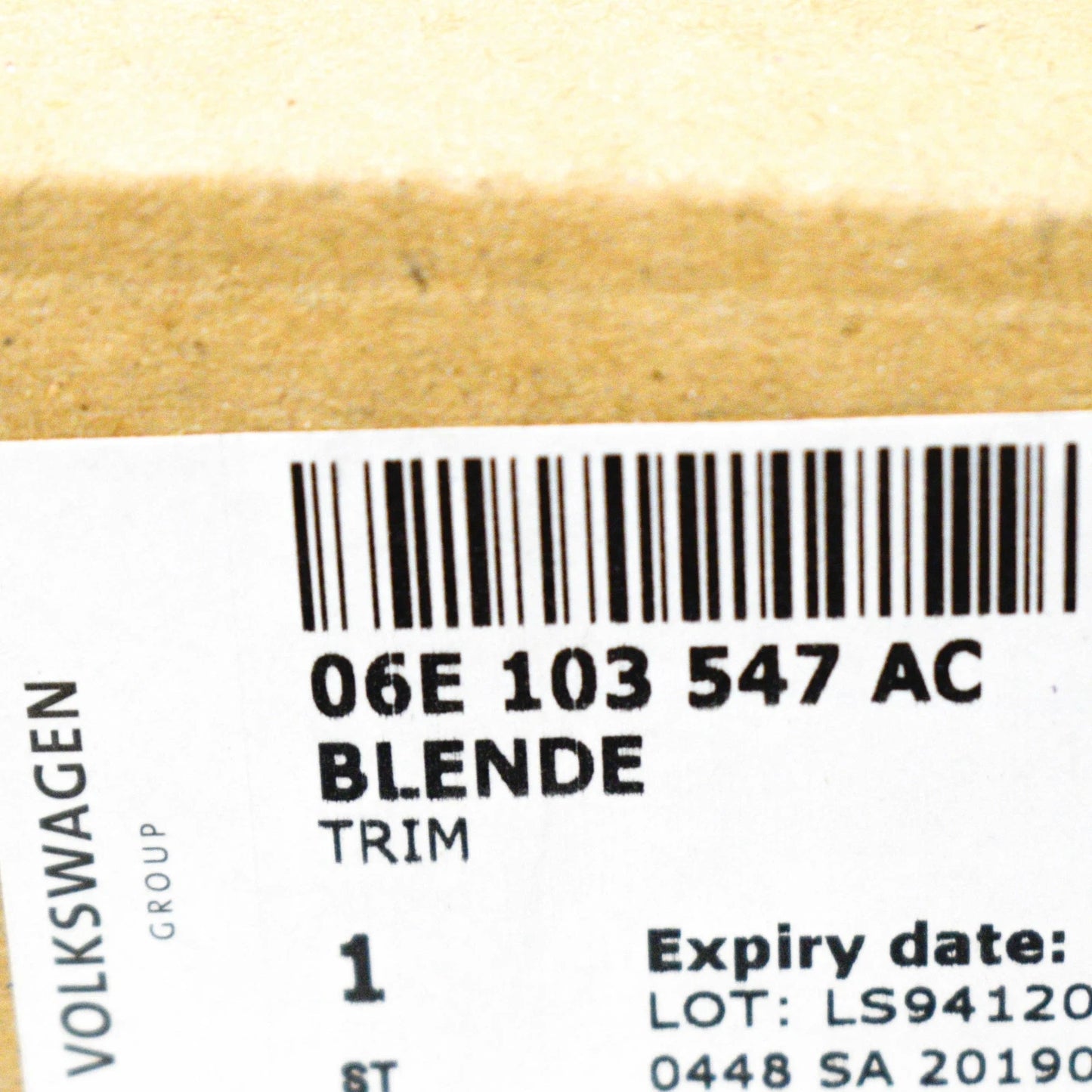 NEW AUDI A6 C6 OIL SEPERATOR PRESSURE CONTROL VALVE 06E103547AC