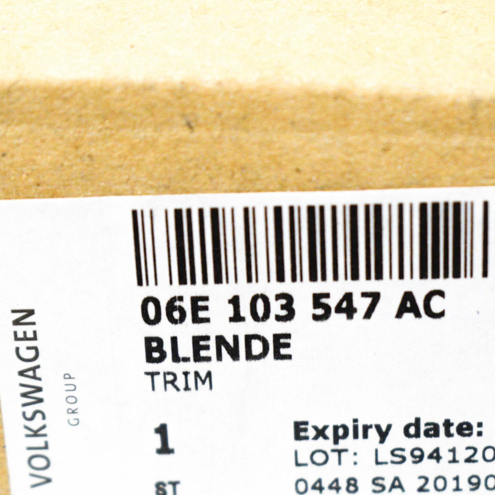 NEW AUDI A6 C6 OIL SEPERATOR PRESSURE CONTROL VALVE 06E103547AC