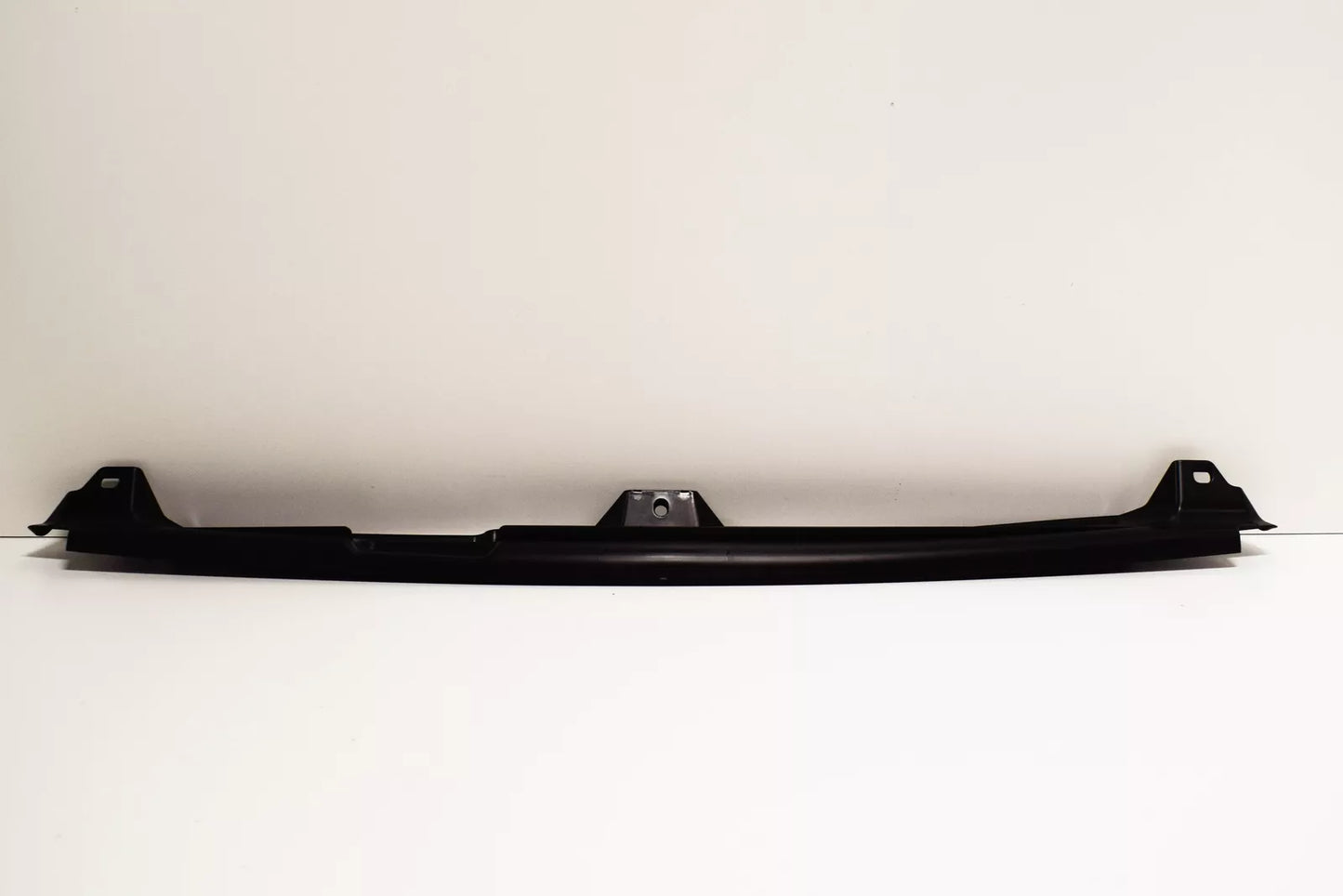 NEW MB GLC X253 FRONT GRILLE AIR GUIDE UPPER SUPPORT A2538801401 ORIGINAL