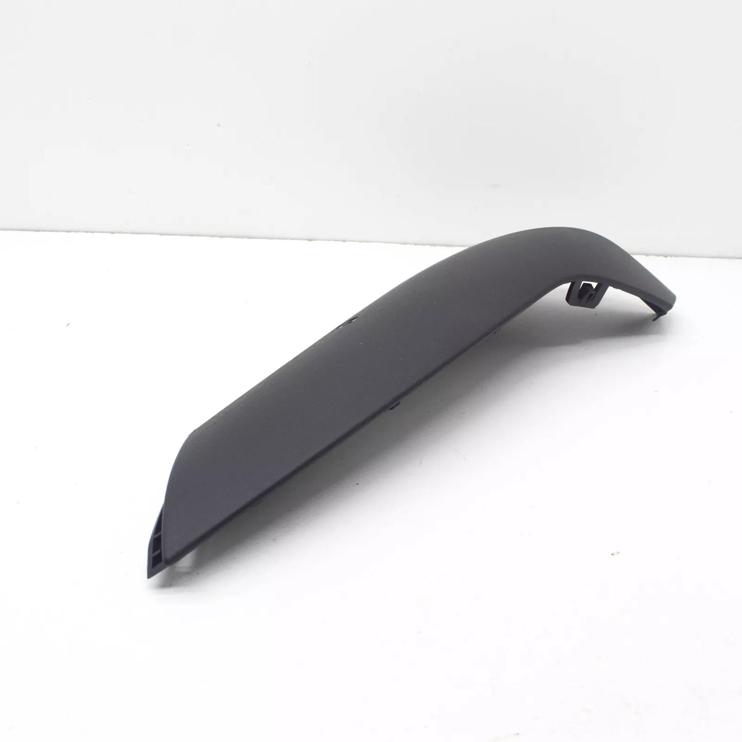 NEW MERCEDES-BENZ GLA H247 FRONT BUMPER RIGHT LOWER TRIM A2478850604