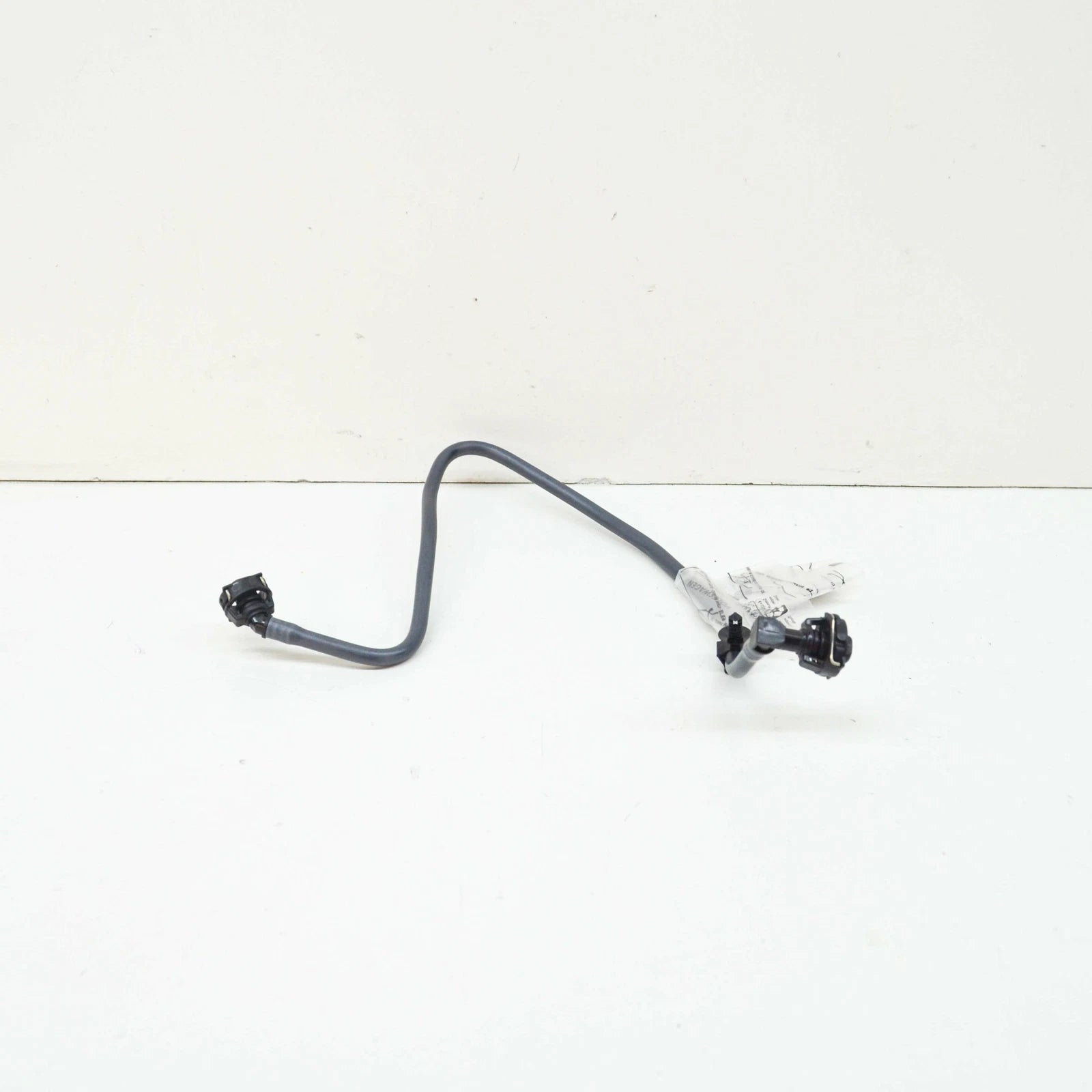 NEW AUDI Q8 ENGINE COOLANT HOSE PIPE 4M0121081DD ORIGINAL