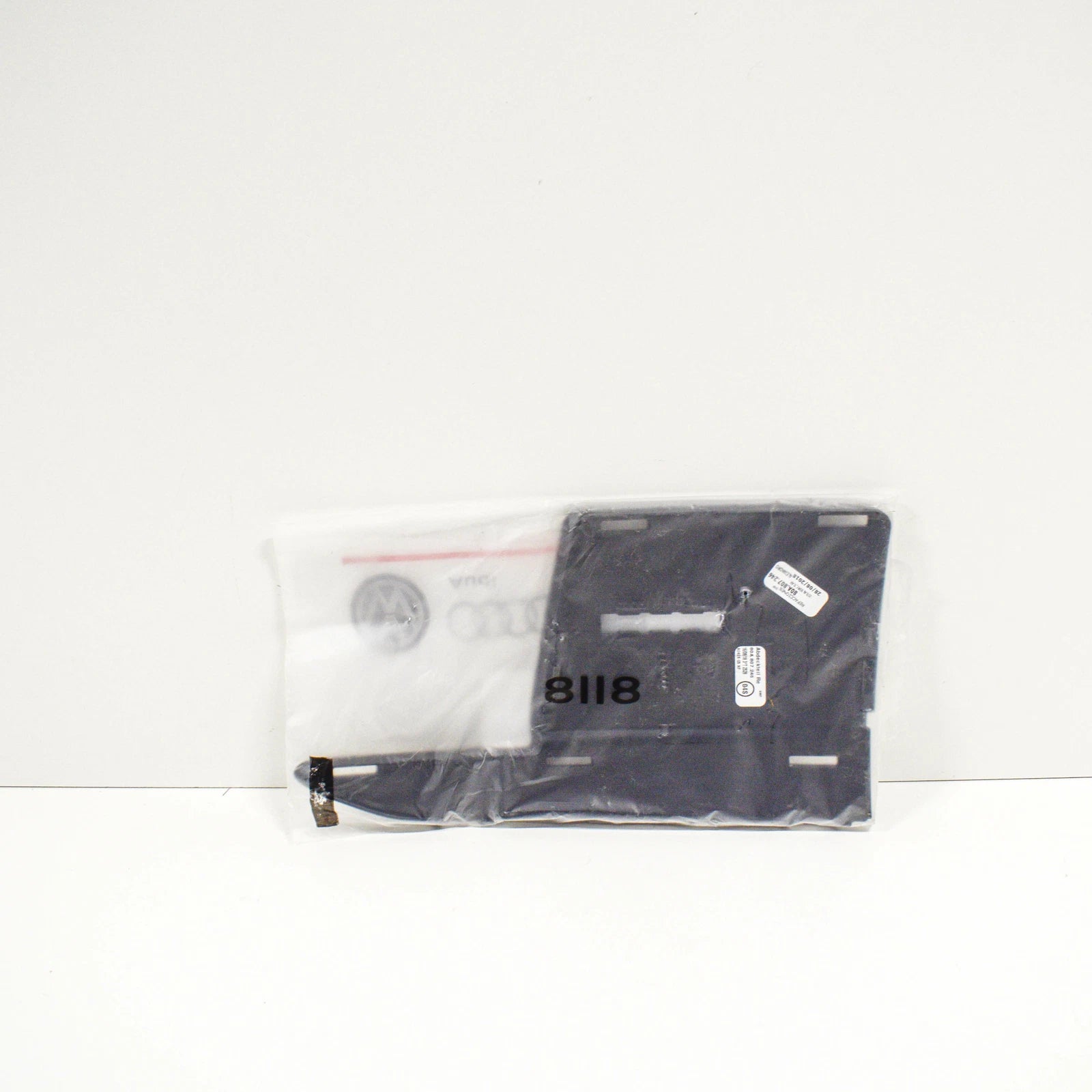 NEW AUDI Q5 80A FRONT RIGHT AIR INTAKE GUIDE GRILL END CAP 80A807246 GENUINE