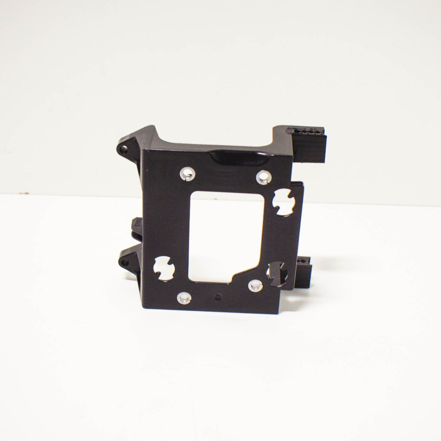 NEW MERCEDES-BENZ C-CLASS W205 RADIATOR SUPPORT MOUNT BRACKET A2056260600