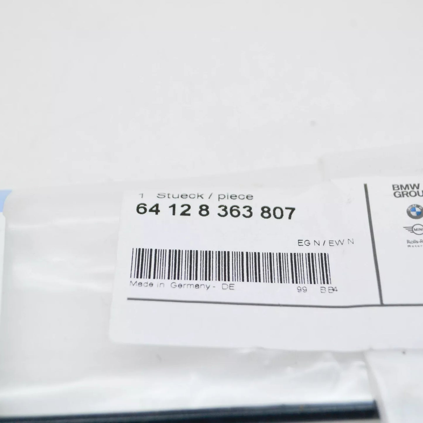 NEW BMW 5 E39 INDEPENDENT HEATING FUEL PIPE 64128363807 8363807 ORIGINAL