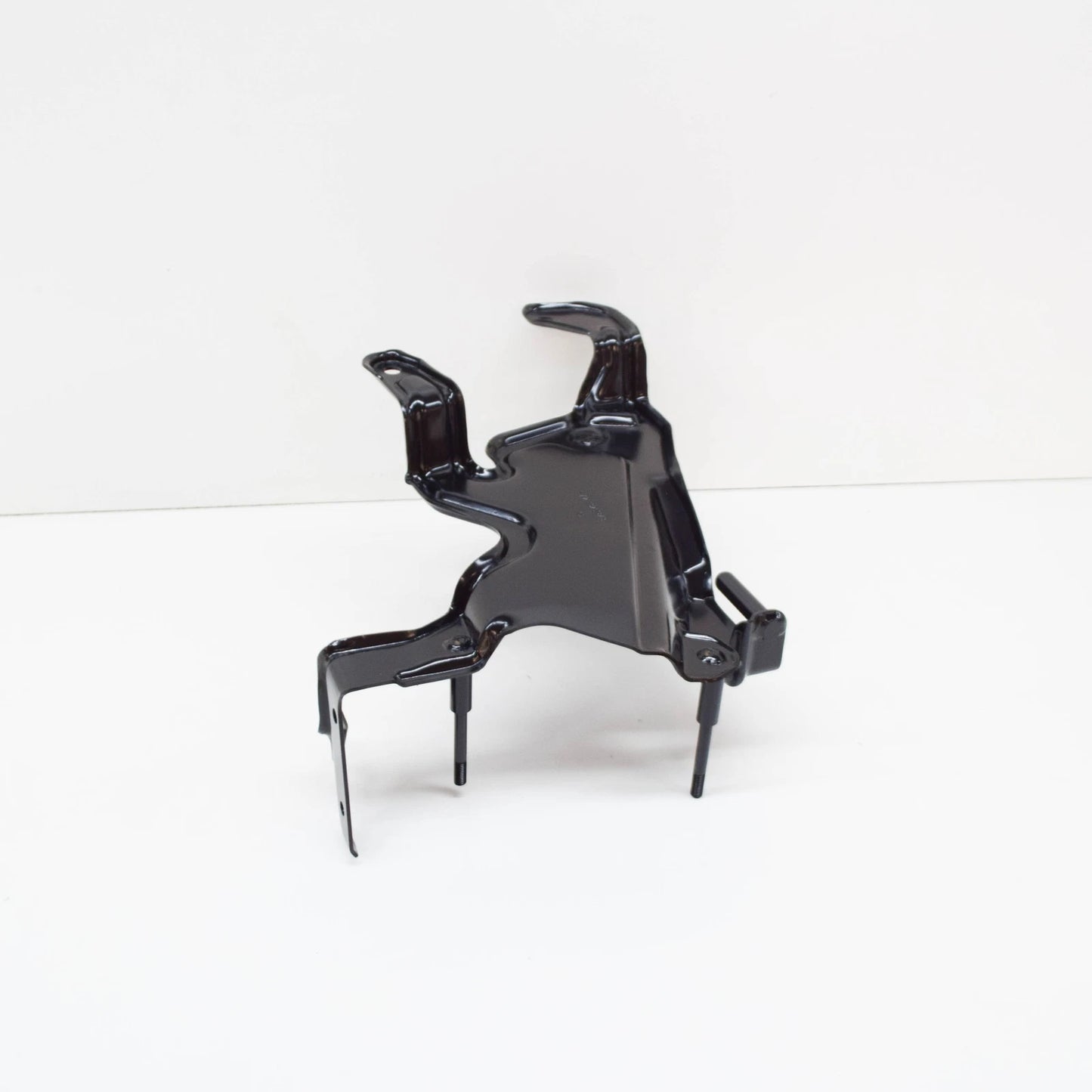 NEW MERCEDES-BENZ E W211 COMPRESSOR BRACKET A2113201843 ORIGINAL