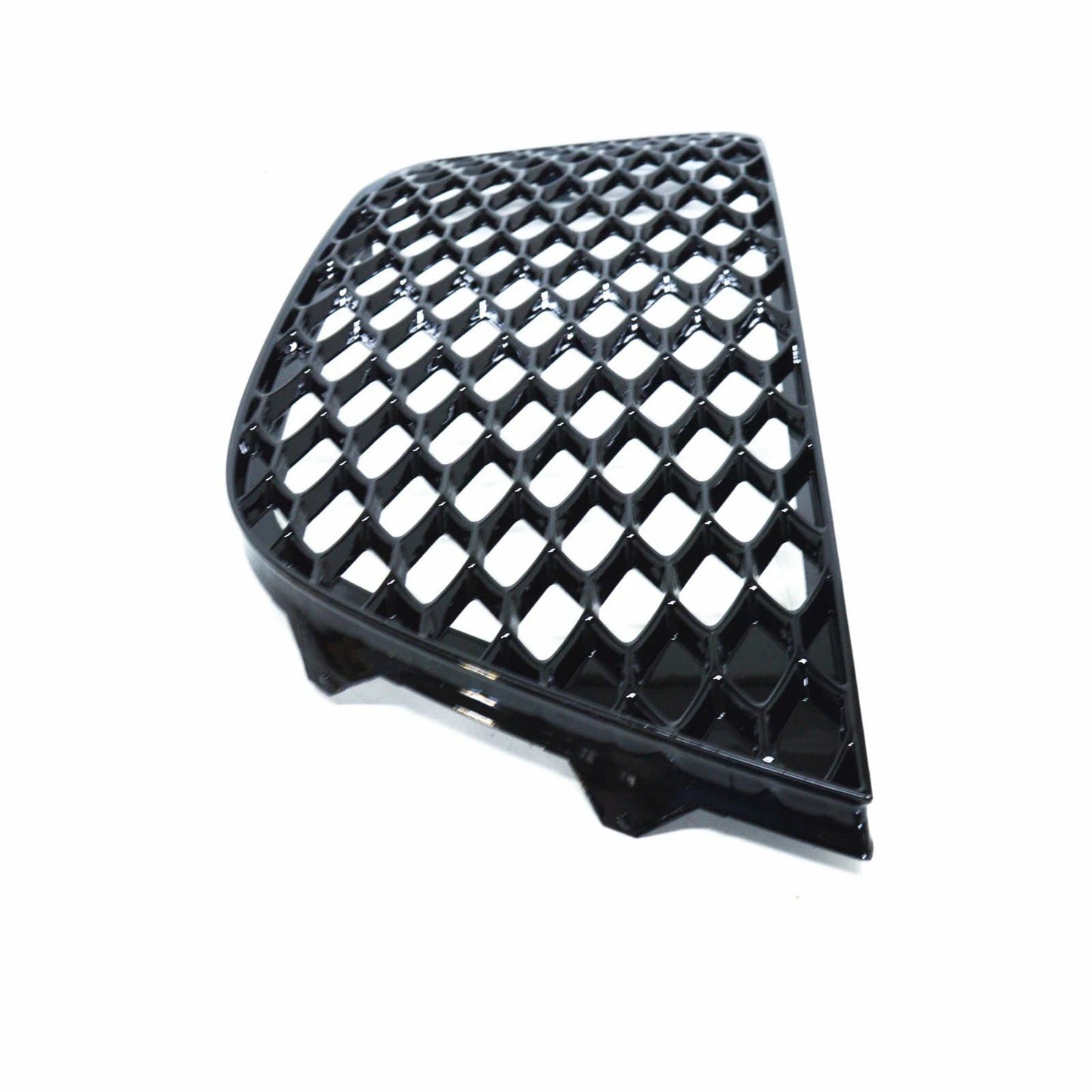 NEW AUDI A3 RS3 8P FRONT BUMPER RIGHT LOWER GRILL 8P0807682LT94 8P0807682L T94