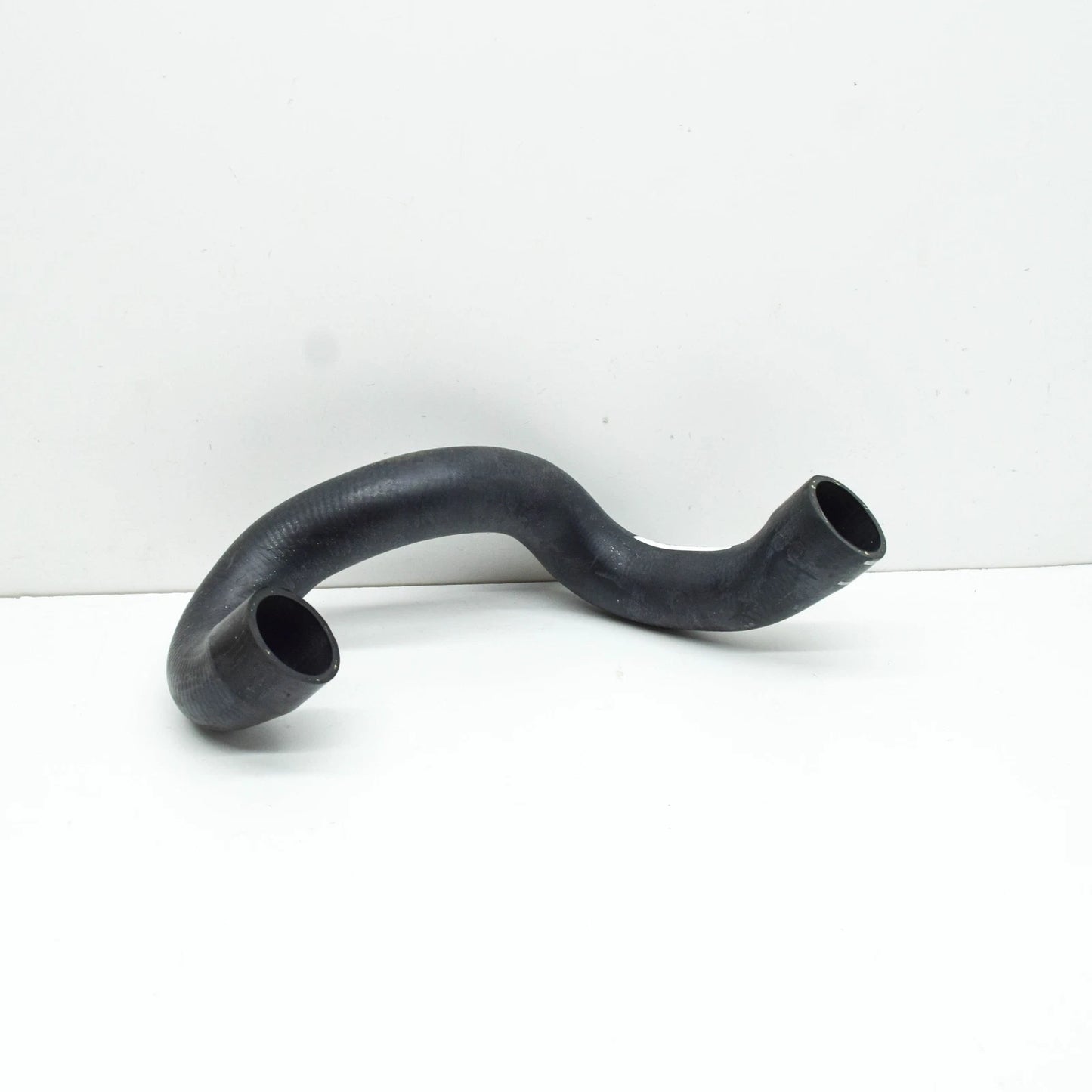 NEW BMW X6 F16, F86 ENGINE COOLANT HOSE 11537649394 7649394 ORIGINAL