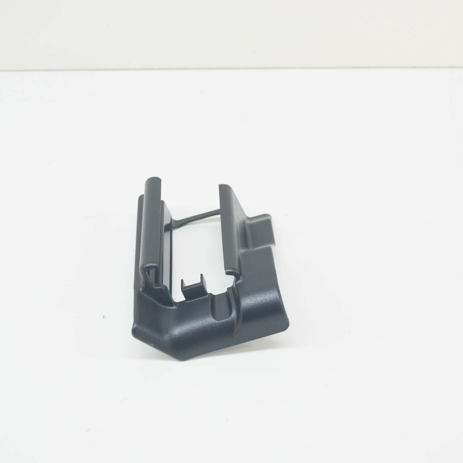 NEW MB E W211 FRONT LEFT SEAT INSIDE FRONT TRACK COVER A21191925209051 ORIGINAL