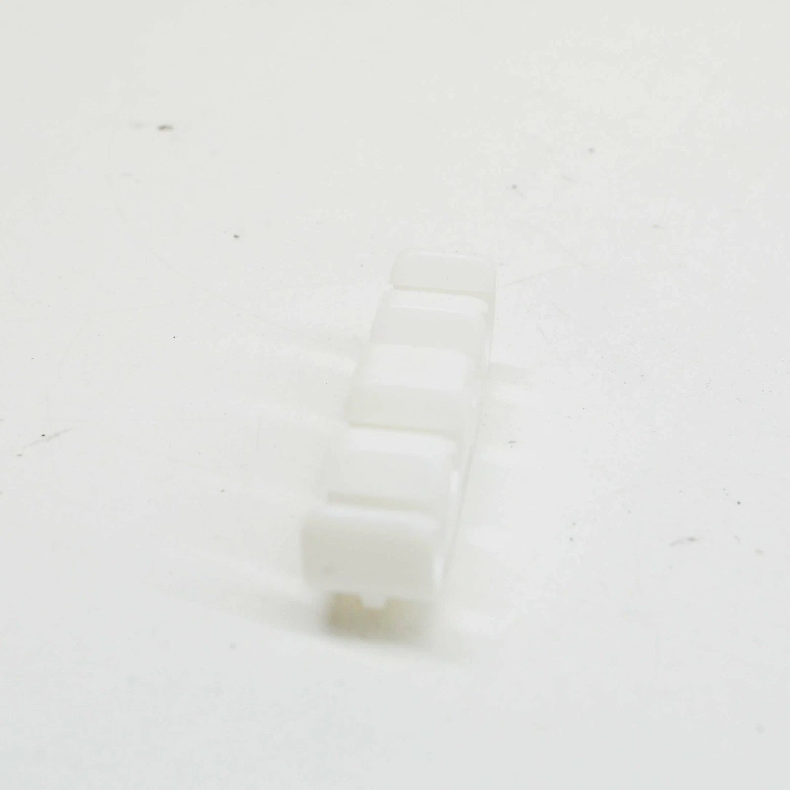 NEW AUDI A1 MK1 FUEL LINE CLIP 1H0201449