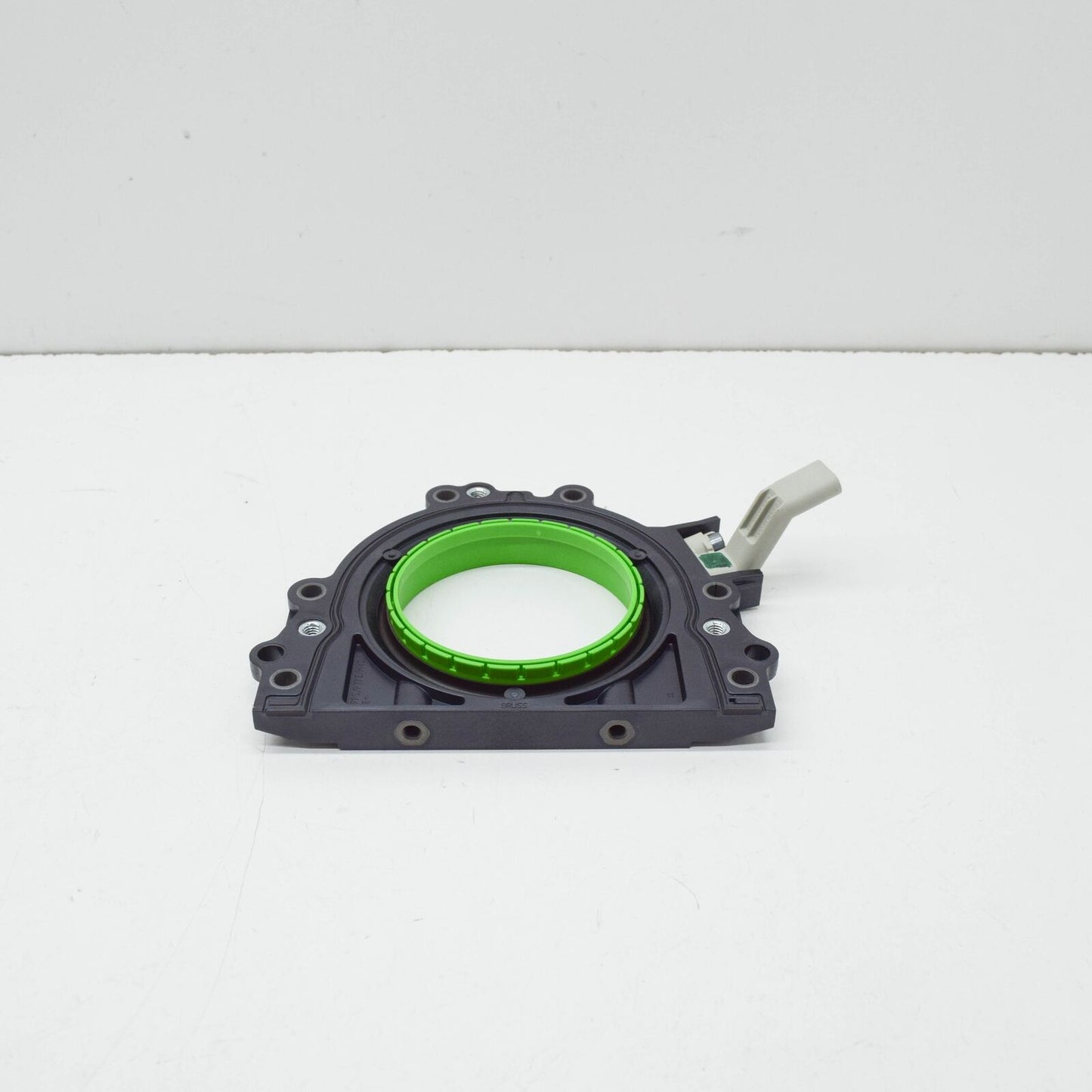 NEW AUDI A1 SPORTBACK GB CRANKSHAFT OIL SUMP REAR SEAL FLANGE 05E103170 ORIGINAL