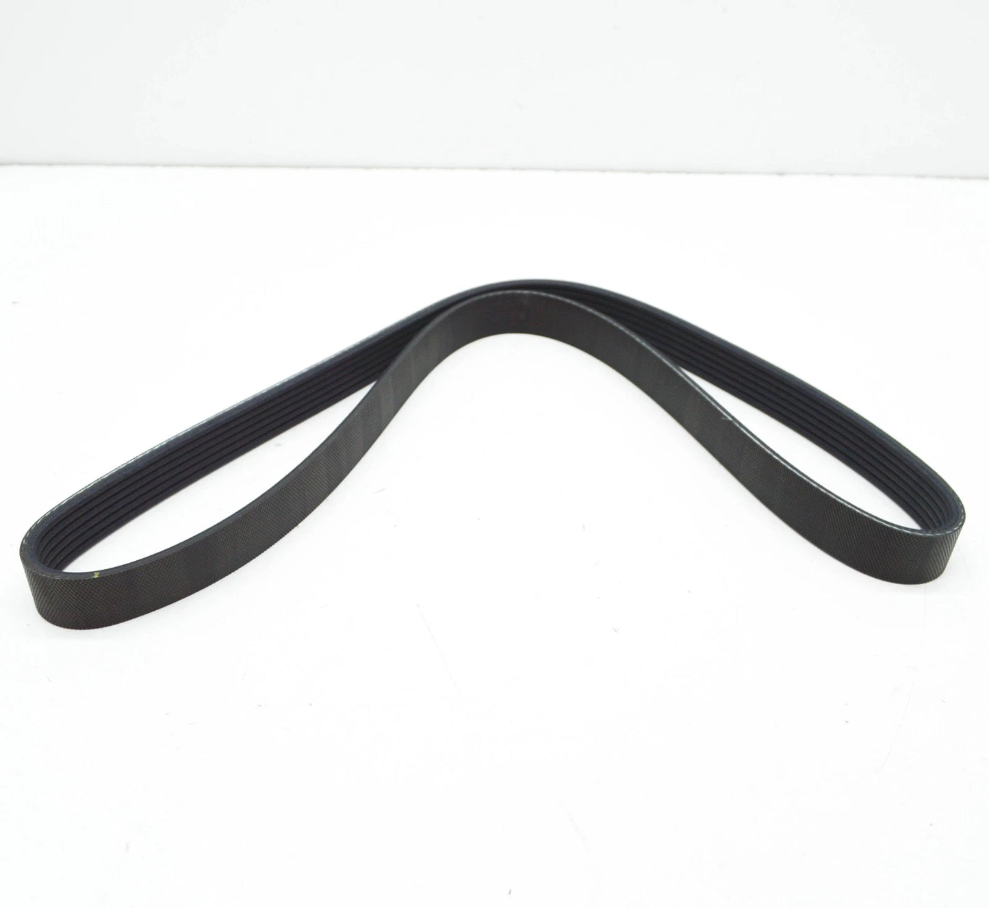 NEW AUDI A4 B9 ALTERNATOR BELT 04L260849AB ORIGINAL