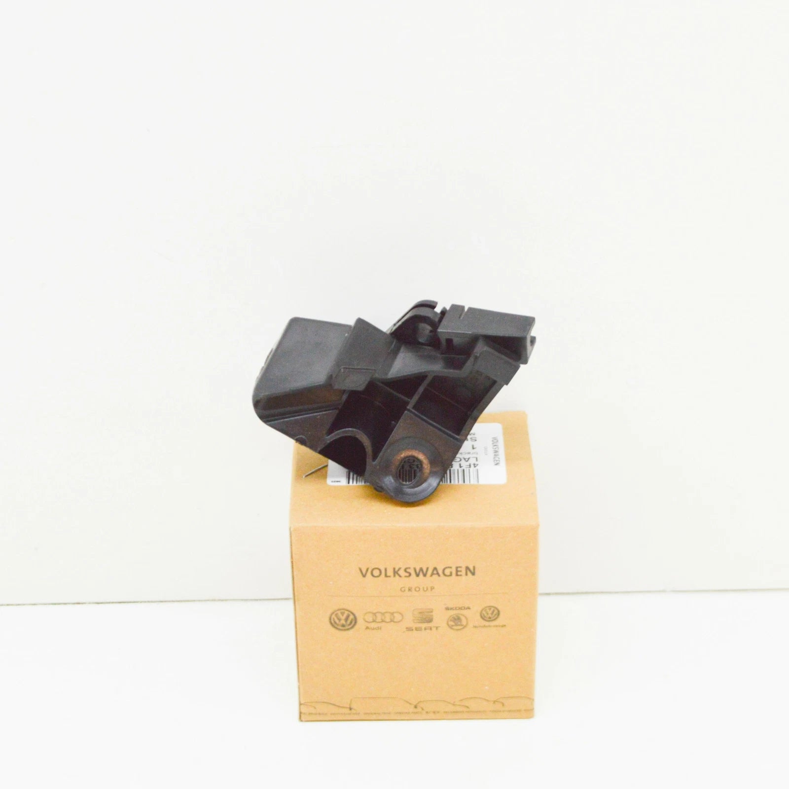 NEW AUDI A6 C6 BONNET RELEASE HANDLE BRACKET LHD 4F1823633B ORIGINAL