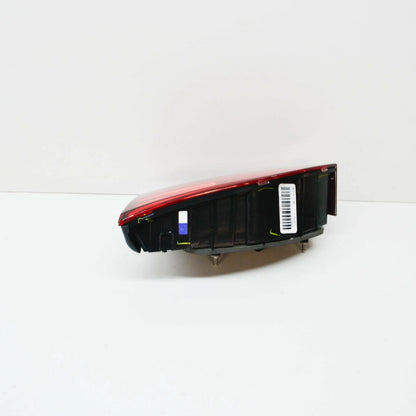 NEW VOLKSWAGEN JETTA MK6 REAR TAILGATE RIGHT TAILLIGHT 5C6945308 ORIGINAL