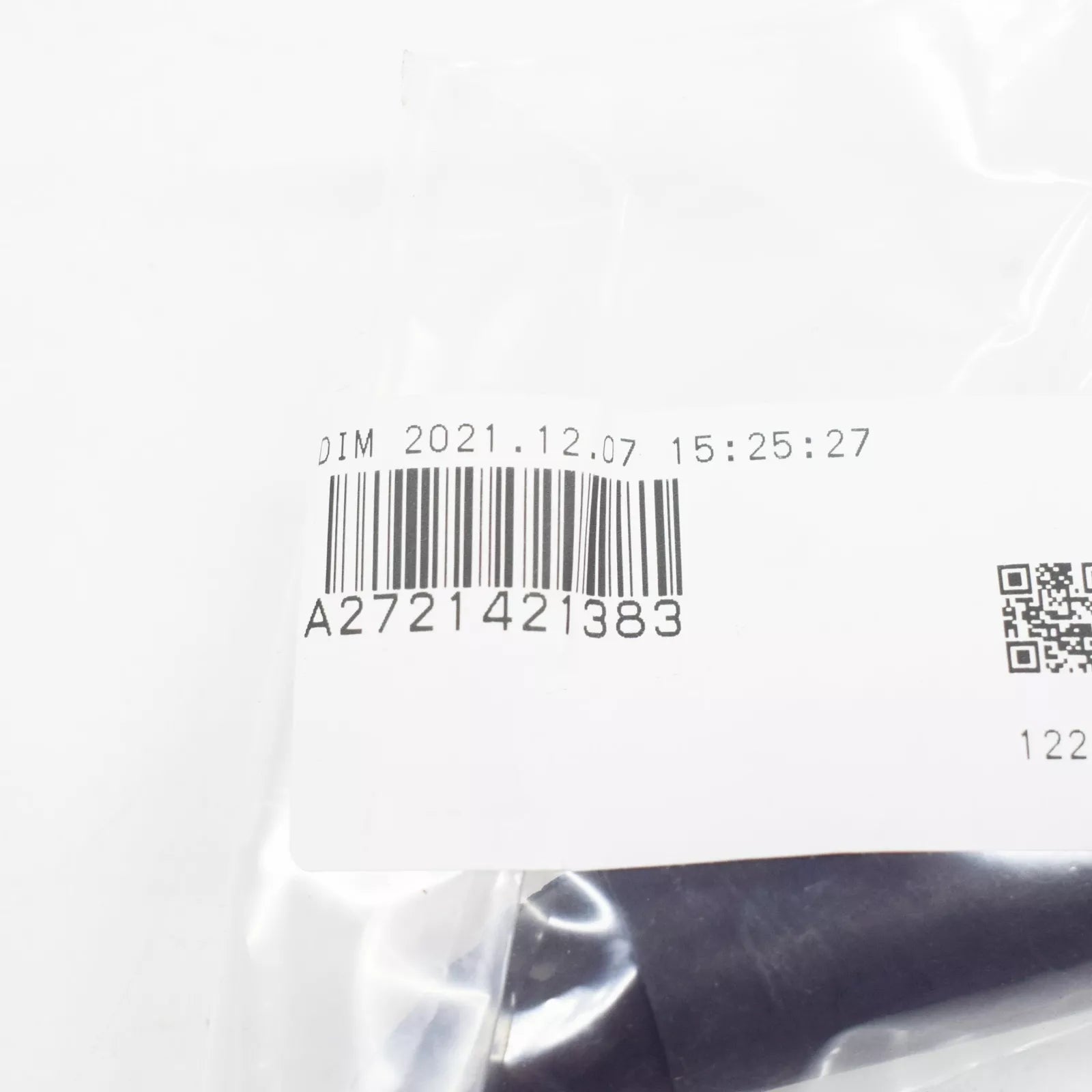 NEW MB ML W164 COMBINATION VALVE AND AIR PUMP MOLDED HOSE A2721421383 ORIGINAL