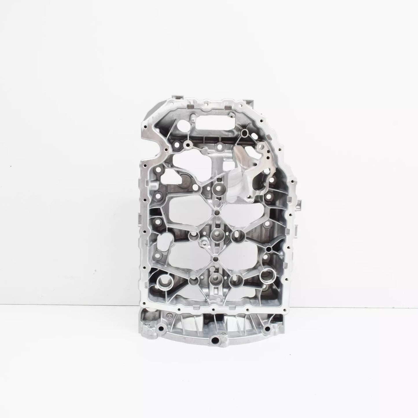 NEW VW GOLF R MK7 ENGINE UPPER OIL PAN 06K103603BL ORIGINAL