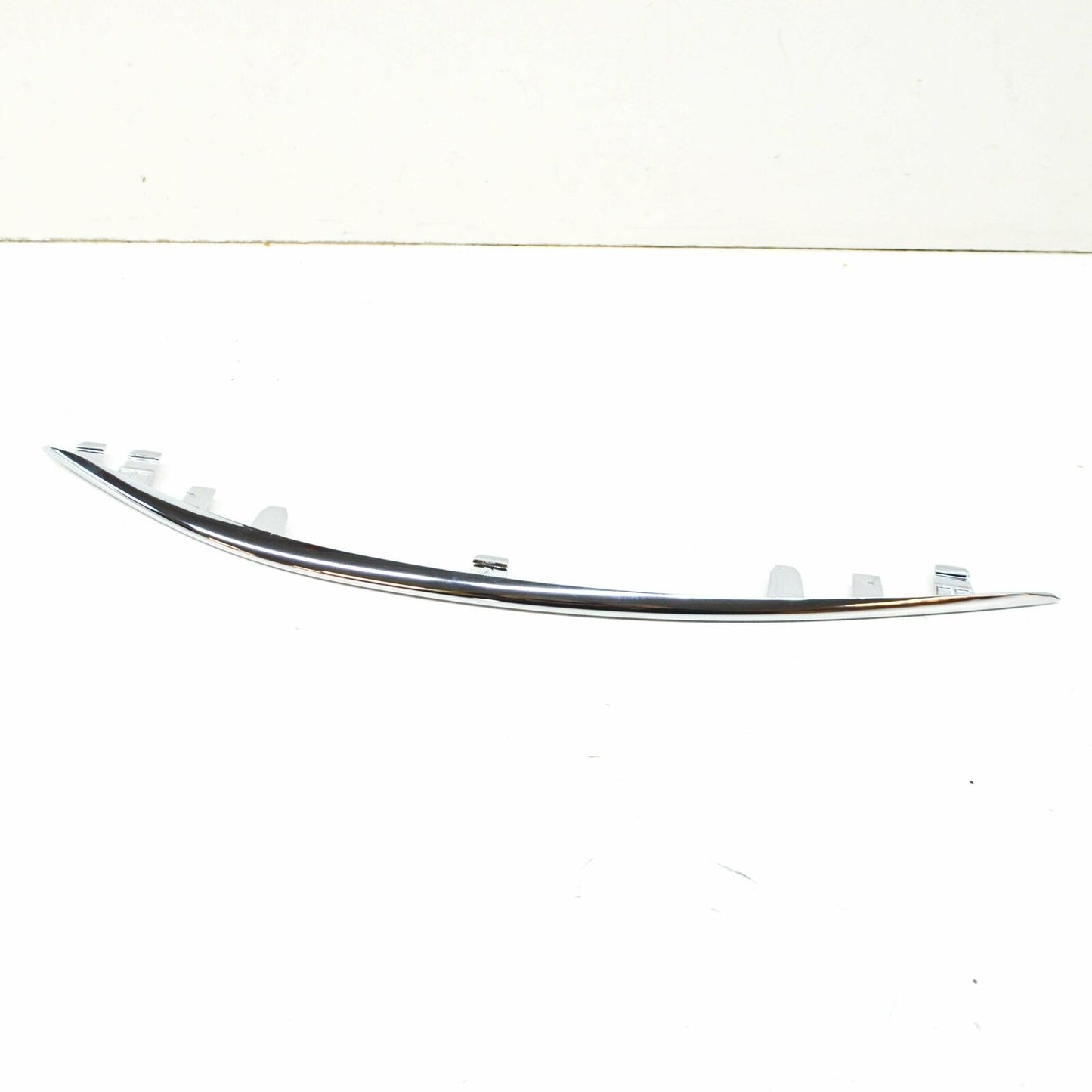 NEW MERCEDES-BENZ C W205 FRONT RIGHT BUMPER BOTTOM MOLDING A2058851274 ORIGINAL