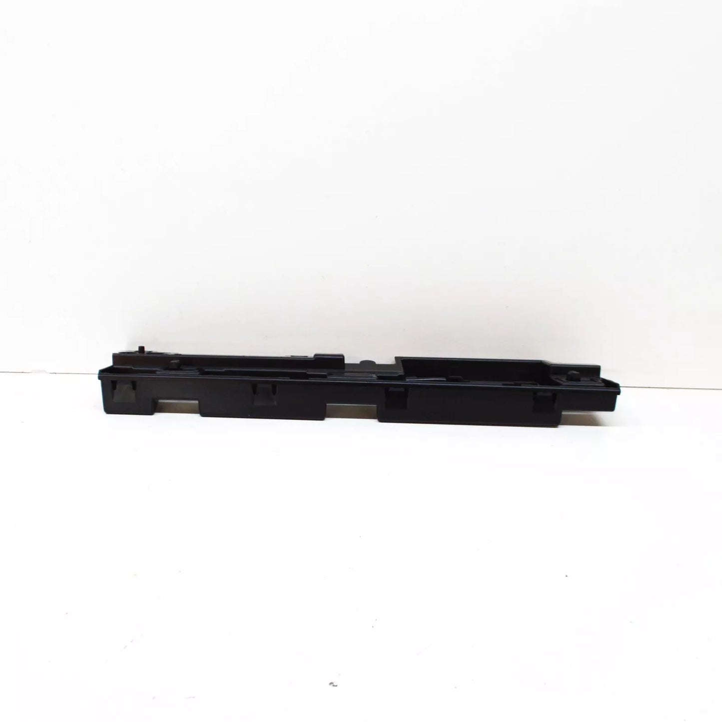 NEW BMW 3 F30 F31 LEFT SIDE SUPPORTING LEDGE 51777256917 ORIGINAL