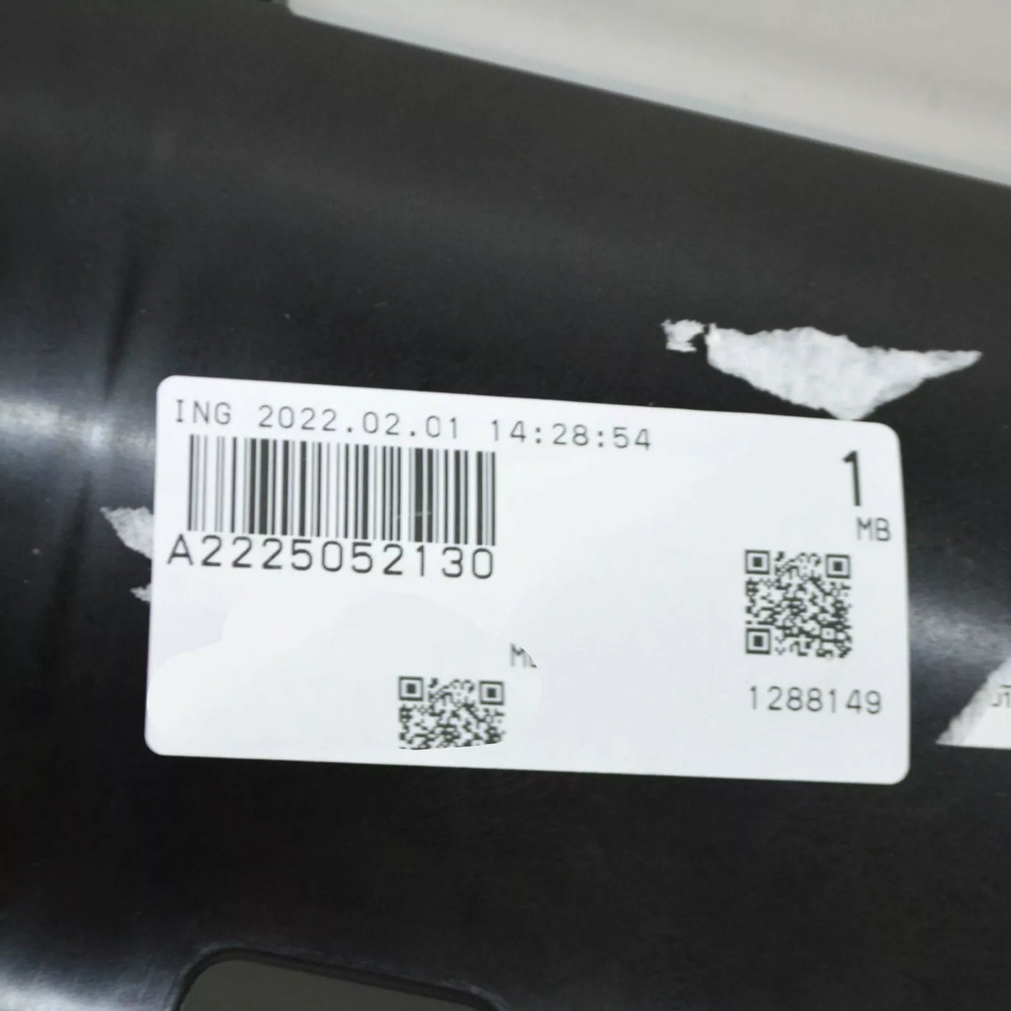 NEW MERCEDES-BENZ S W222 OIL COOLER RADIATOR TOP AIR DUCT A2225052130 ORIGINAL