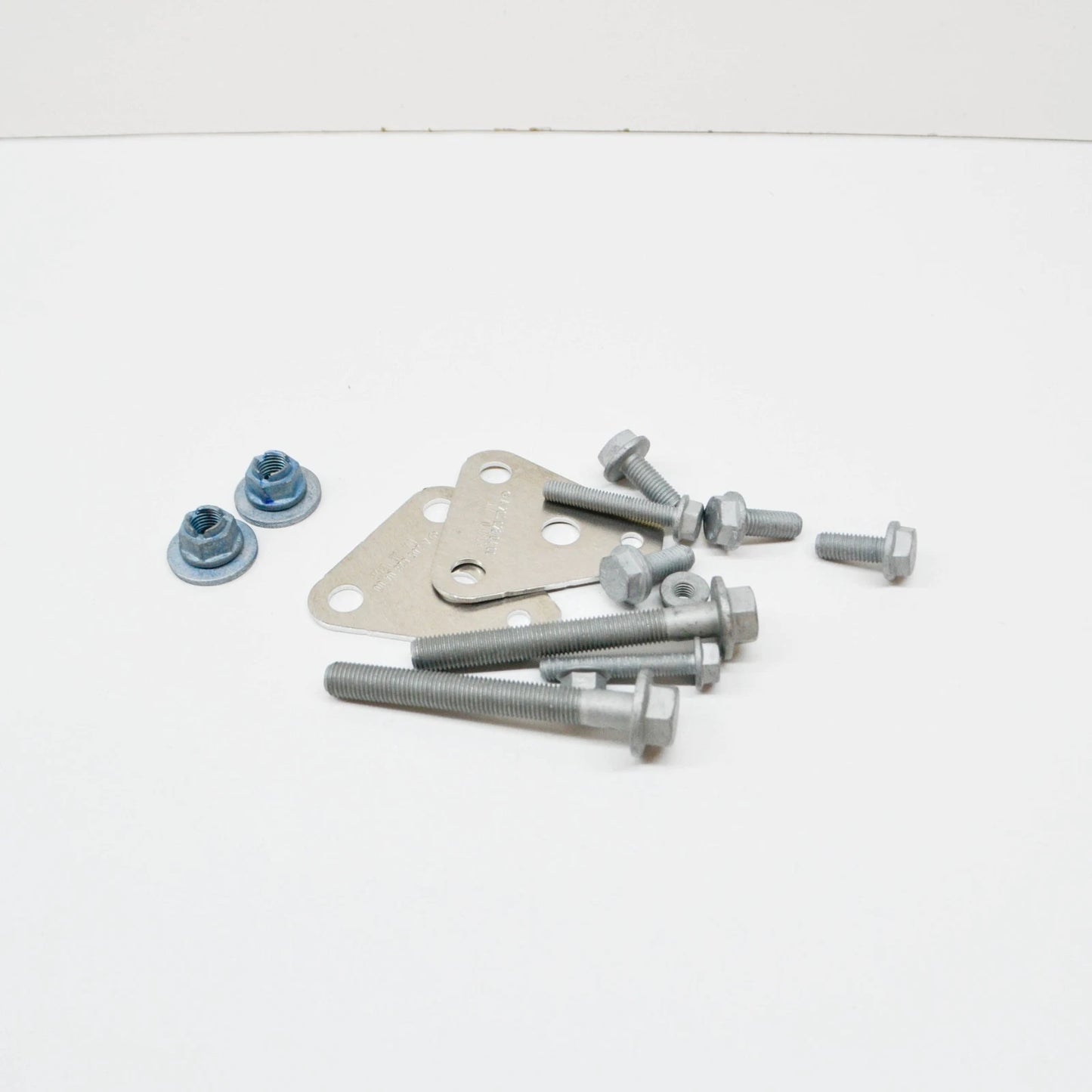 NEW MB E C238 STEERING GEAR MOUNTING PLATE PARTS KIT A2056281500 ORIGINAL