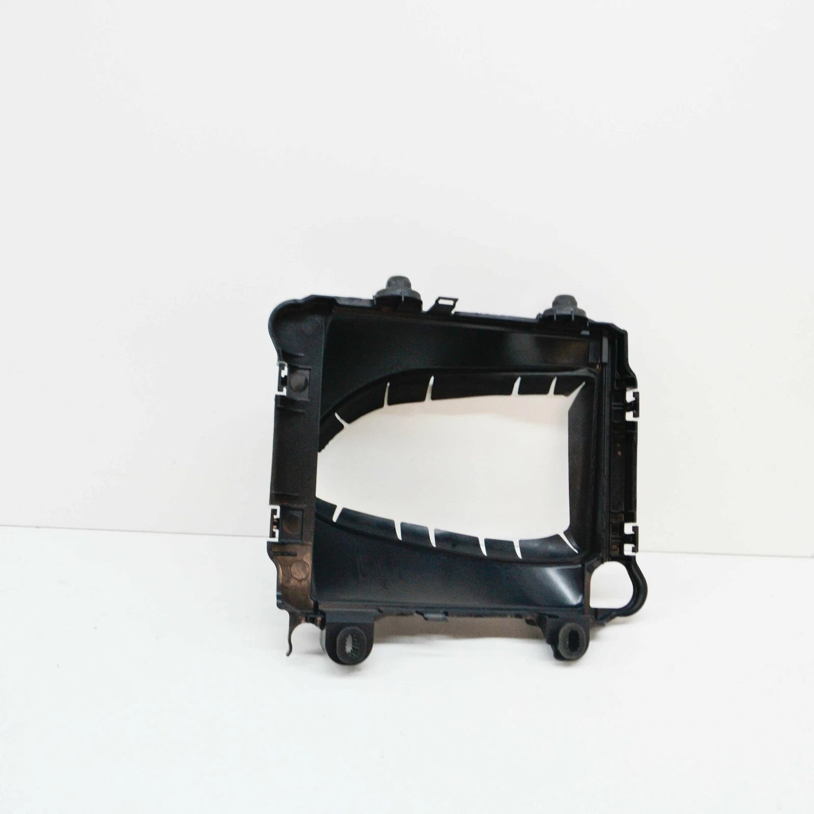 NEW MB AMG GT C190 AIR WATER COOLER LEFT AIR DEFLECTOR BOX A1905050030