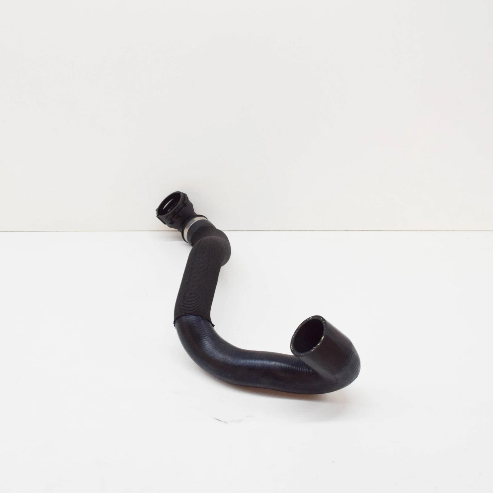 NEW BMW 6 COUPE F13 ENGINE COOLANT HOSE 11537605150 7605150 ORIGINAL