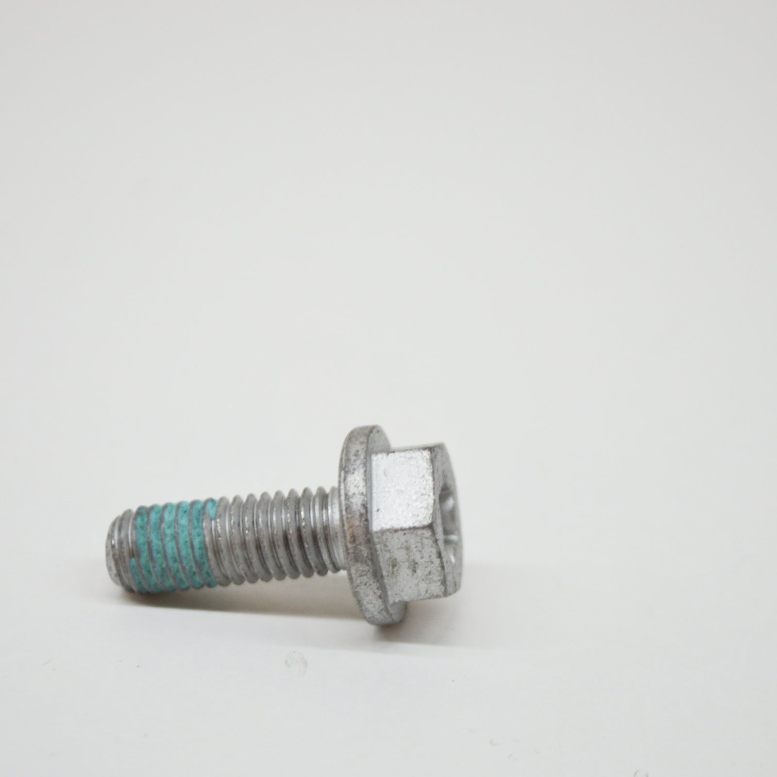new volkswagen arteon front brake caliper bolt wht010085 original