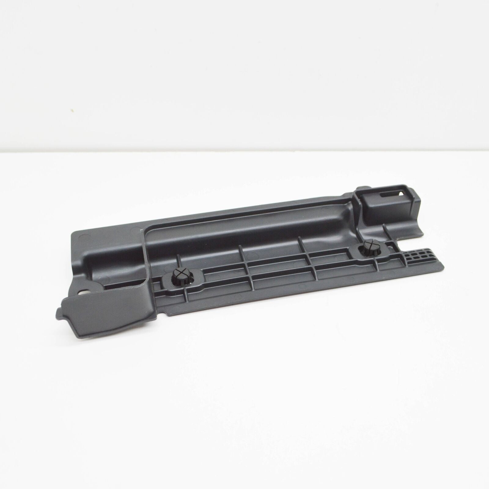 NEW VOLKSWAGEN ID.3 E11 LEFT SIDE UNDER BODY TRIM 1EA825205 ORIGINAL