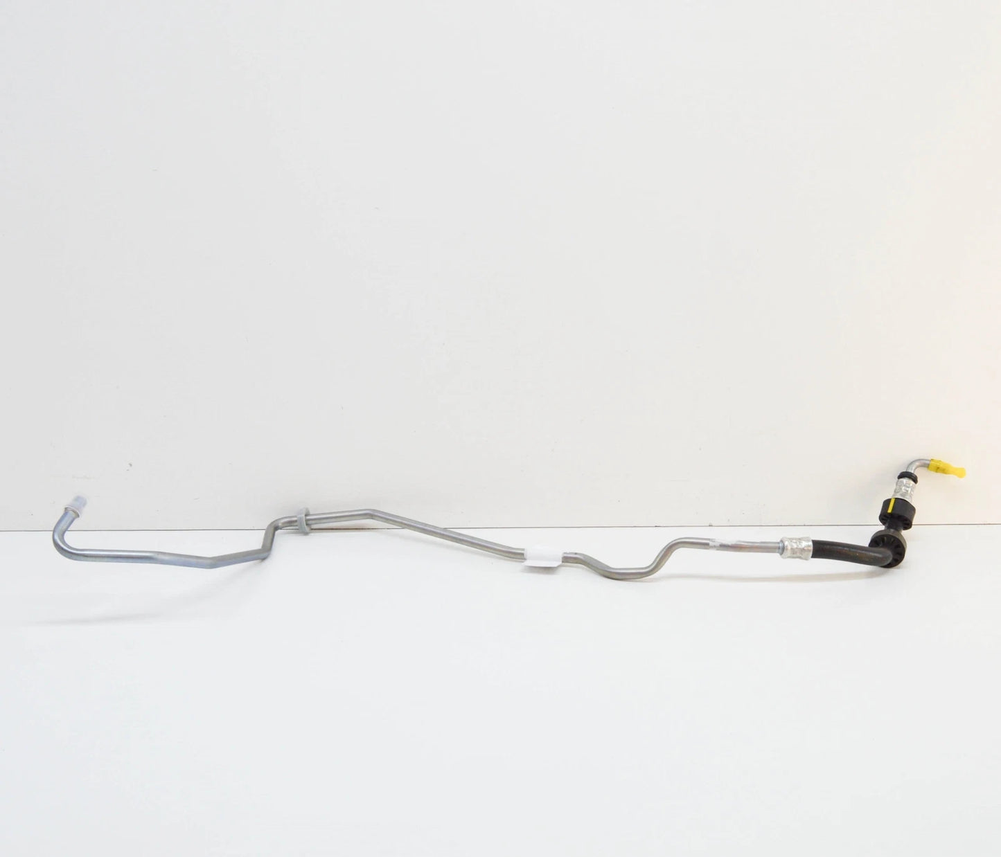 NEW MB GLC C253 TRANSMISSION COOLING OIL RETURN LINE A6511808330 ORIGINAL