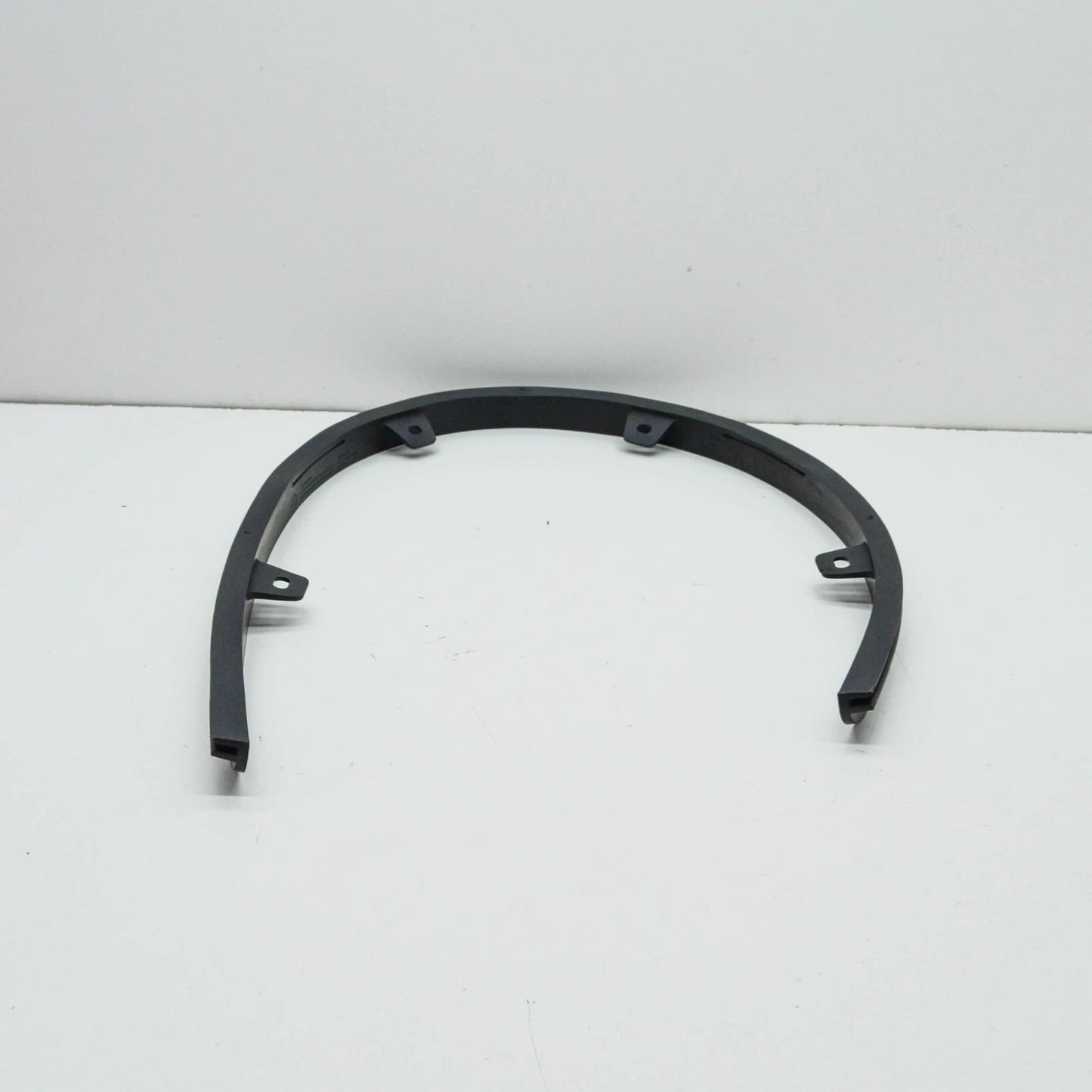 NEW BMW 2 GRAN COUPE M F44 FRONT BUMPER PRESSURE LIP LOWER STRIP 8077610