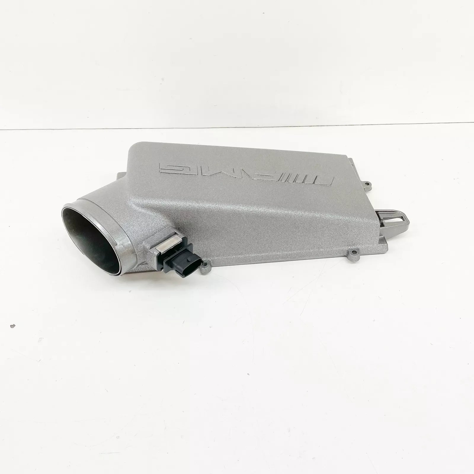 NEW MB ML W164 AMG LEFT AIR BOX COVER A1560940306
