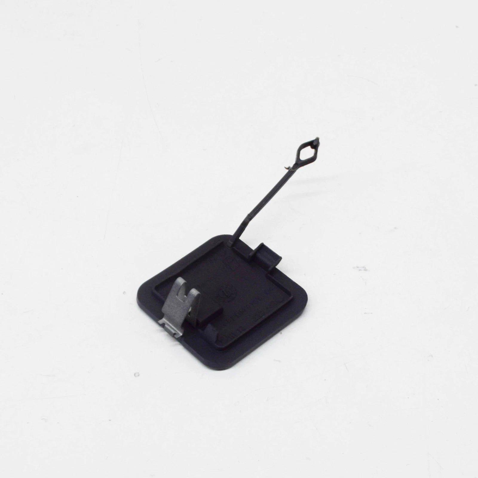 NEW BMW 3 E46 REAR BUMPER TOW HOOK EYE COVER 51127173660 2003 ORIGINAL