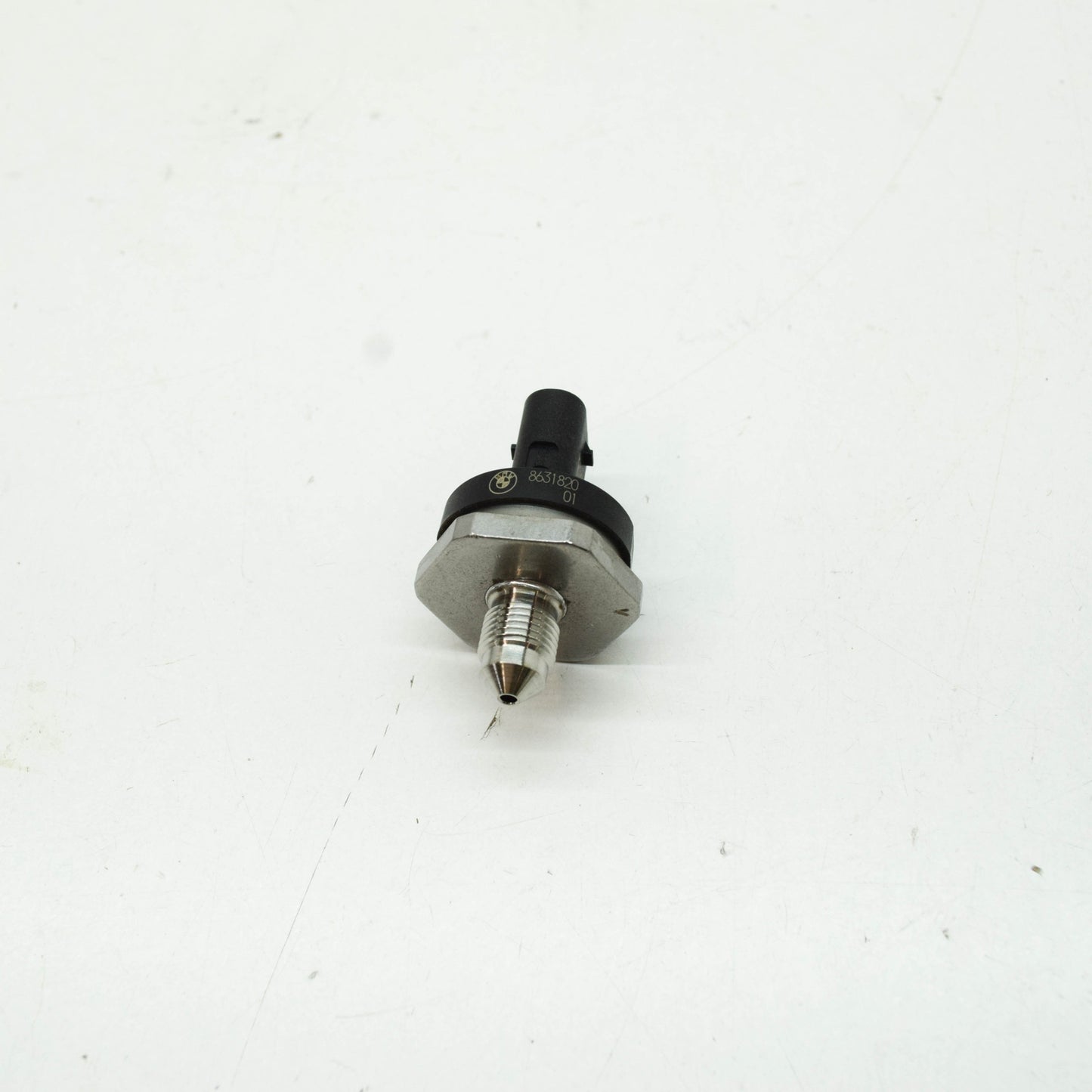 new mini countryman f60 fuel high-pressure sensor 8631820 13538631820 original