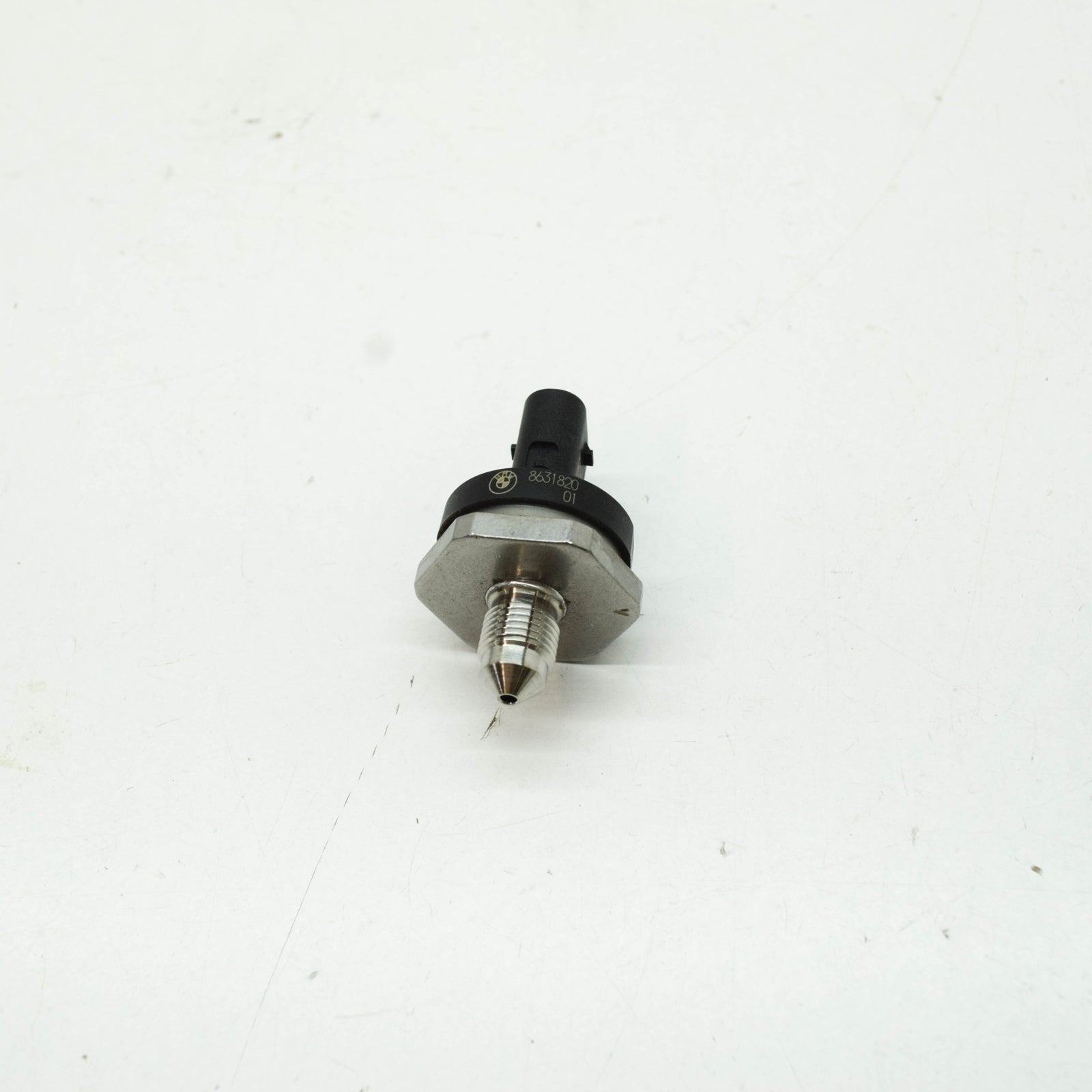 new mini countryman f60 fuel high-pressure sensor 8631820 13538631820 original
