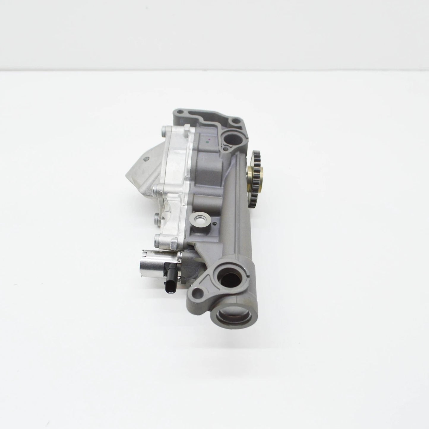 NEW MERCEDES-BENZ A W177 VANE OIL PUMP A2701800700 ORIGINAL