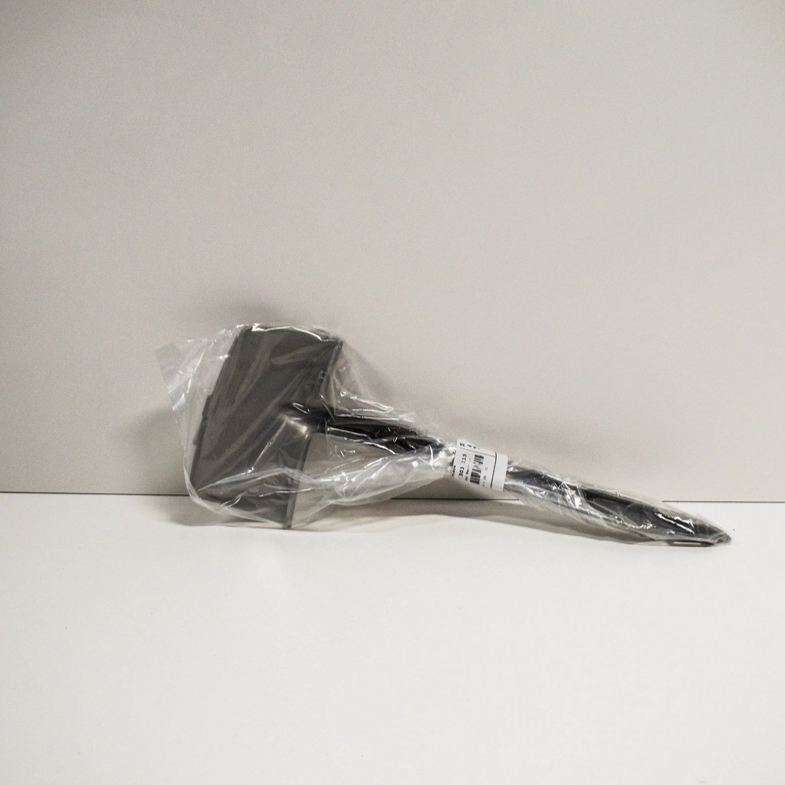 NEW BMW X5 F15 FRONT BUMPER LEFT GRILLE TRIM ALU MATT 51117303113 2015 ORIGINAL